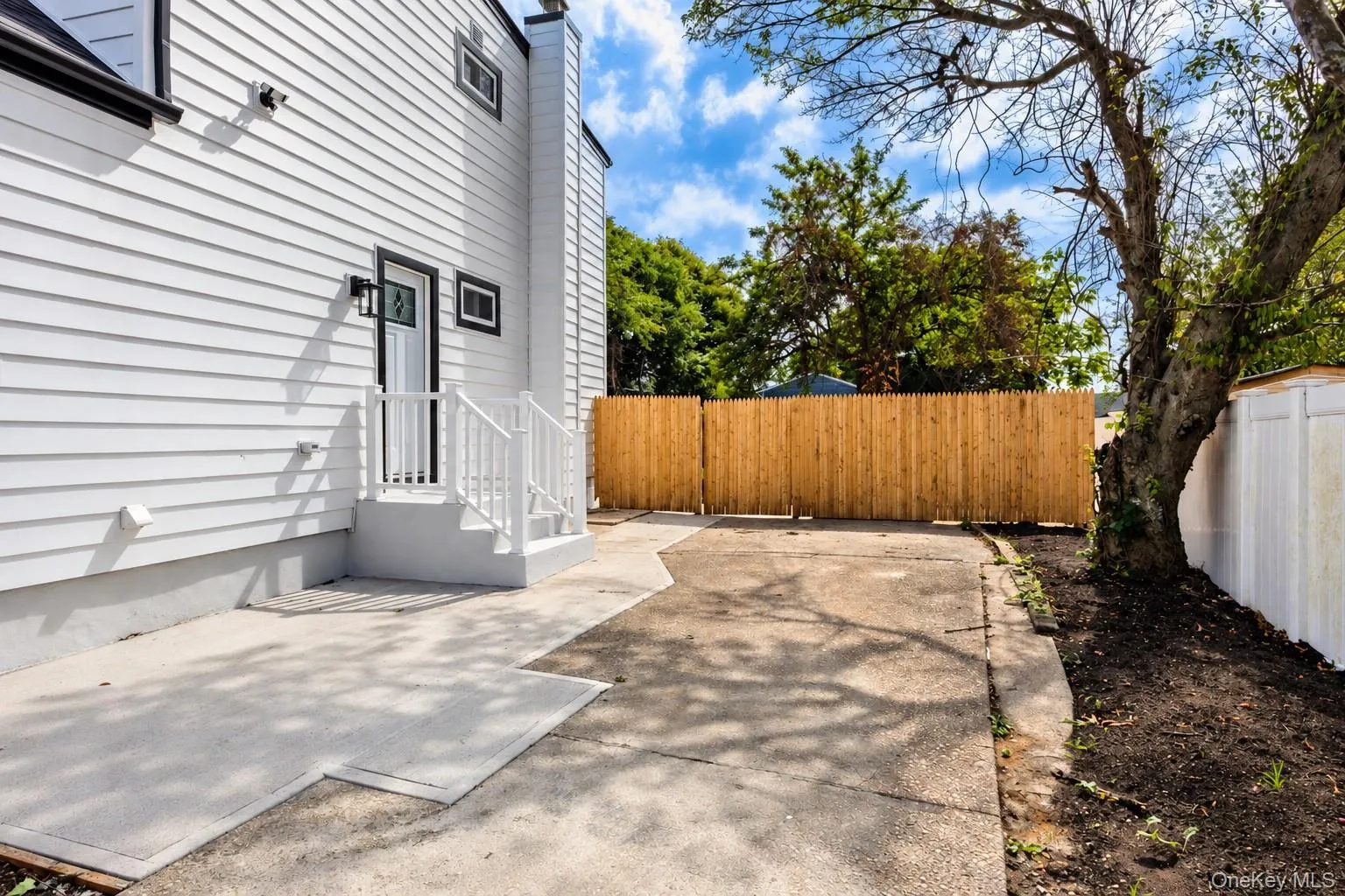 64 Yarnell Street, Islip, NY, 4 Bedrooms Bedrooms, 8 Rooms Rooms,2 BathroomsBathrooms,Residential,For Rent,Yarnell,0,1054761 64 Yarnell Street, Islip, NY, 4 Bedrooms Bedrooms, 8 Rooms Rooms,2 BathroomsBathrooms,Residential,For Rent,Yarnell,0,1054761