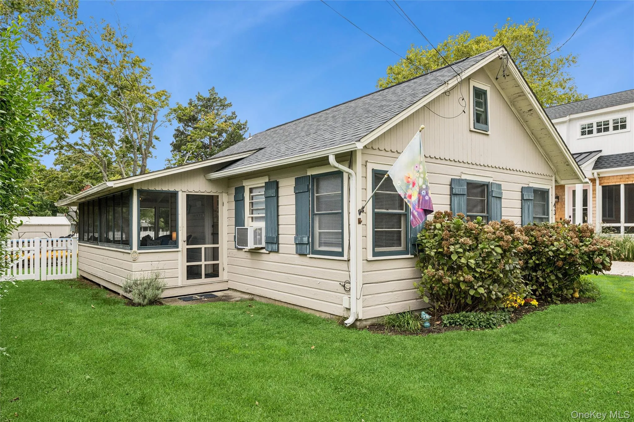 43 Kirby Lane, Riverhead, NY, 2 Bedrooms Bedrooms, 4 Rooms Rooms,1 BathroomBathrooms,Residential,For Rent,Kirby,0,1054765 43 Kirby Lane, Riverhead, NY, 2 Bedrooms Bedrooms, 4 Rooms Rooms,1 BathroomBathrooms,Residential,For Rent,Kirby,0,1054765