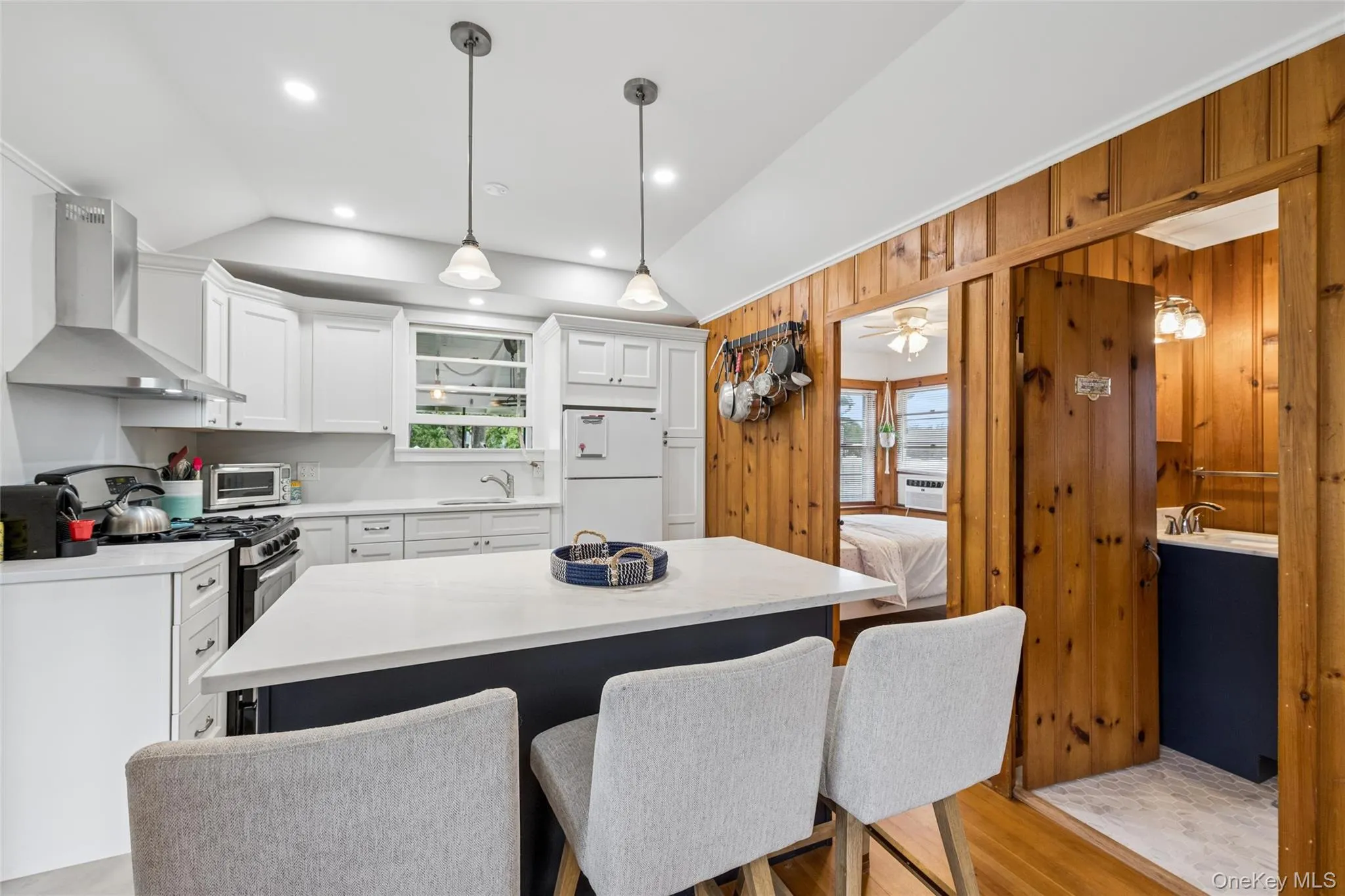 43 Kirby Lane, Riverhead, NY, 2 Bedrooms Bedrooms, 4 Rooms Rooms,1 BathroomBathrooms,Residential,For Rent,Kirby,0,1054765 43 Kirby Lane, Riverhead, NY, 2 Bedrooms Bedrooms, 4 Rooms Rooms,1 BathroomBathrooms,Residential,For Rent,Kirby,0,1054765