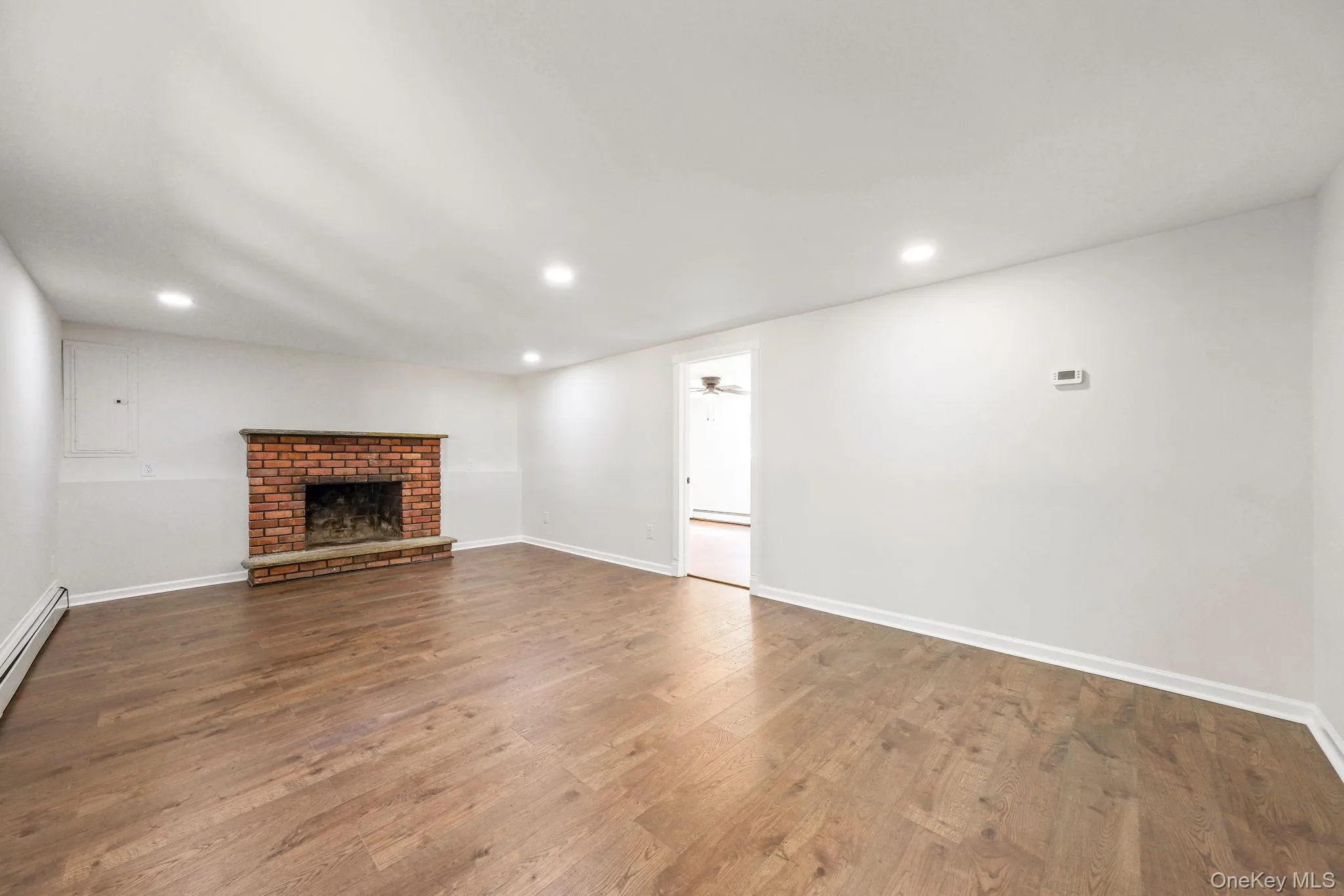 13 Lucky Lane, Blooming Grove, NY, 4 Bedrooms Bedrooms, 6 Rooms Rooms,2 BathroomsBathrooms,Residential,For Rent,Lucky,0,1054770 13 Lucky Lane, Blooming Grove, NY, 4 Bedrooms Bedrooms, 6 Rooms Rooms,2 BathroomsBathrooms,Residential,For Rent,Lucky,0,1054770