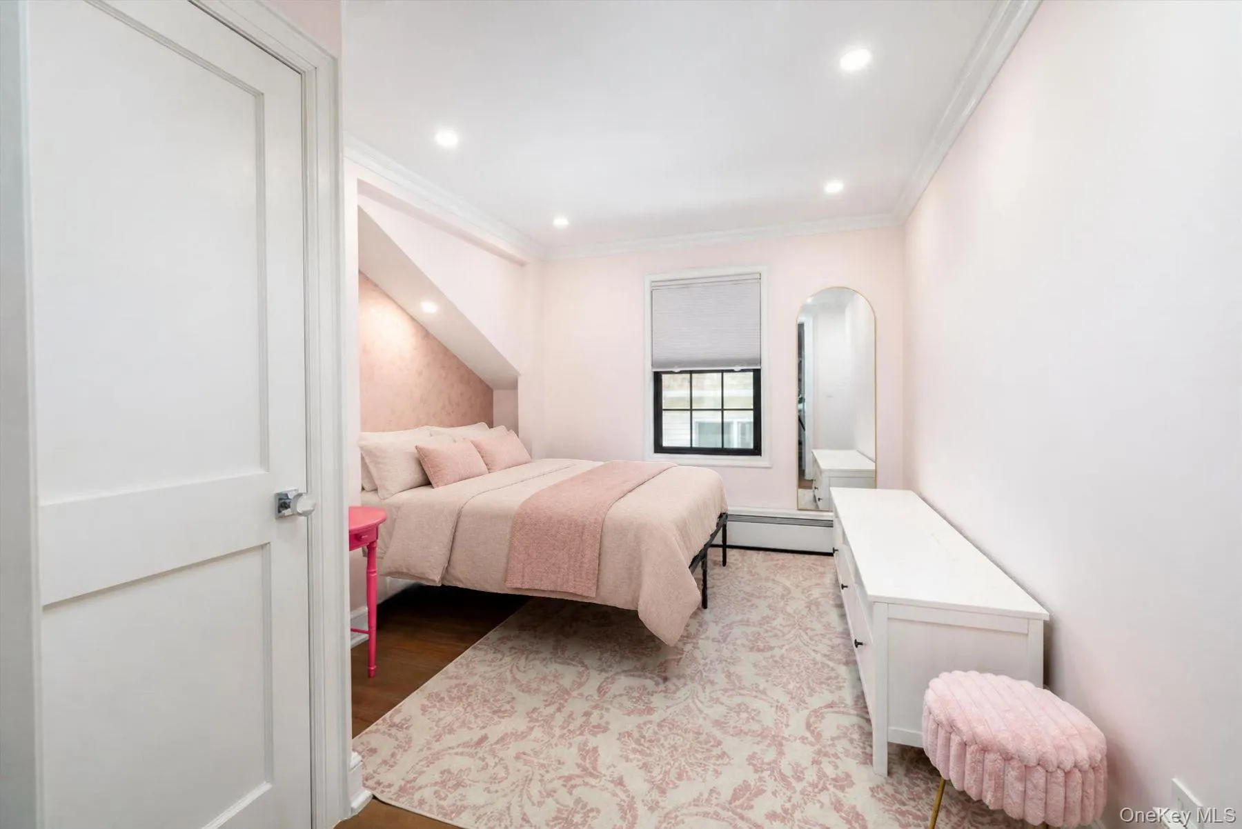 Bedroom Bedroom