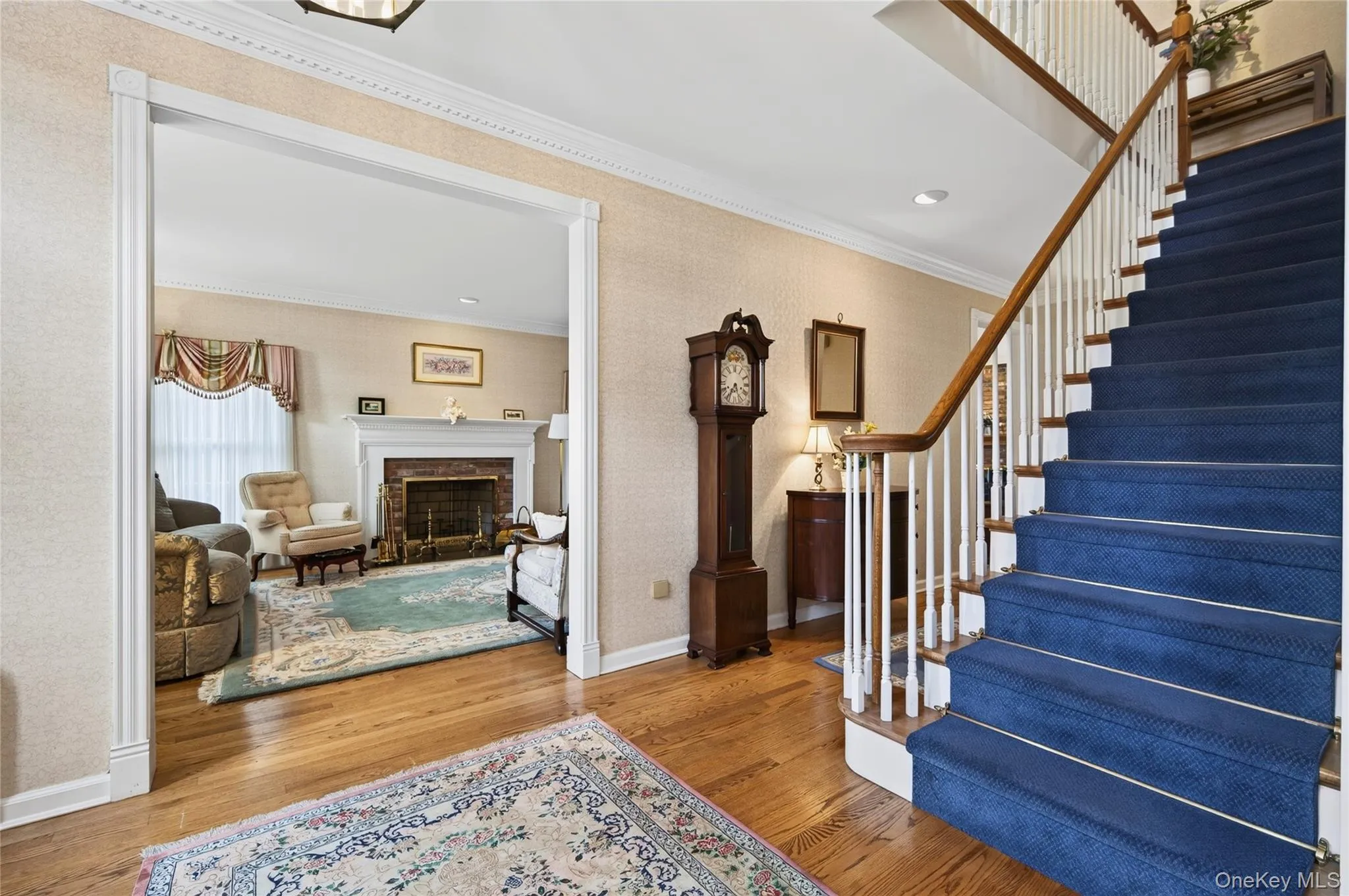 2 Garden Street, Hempstead, NY, 4 Bedrooms Bedrooms, 11 Rooms Rooms,2 BathroomsBathrooms,Residential,For Rent,Garden,0,1054777 2 Garden Street, Hempstead, NY, 4 Bedrooms Bedrooms, 11 Rooms Rooms,2 BathroomsBathrooms,Residential,For Rent,Garden,0,1054777
