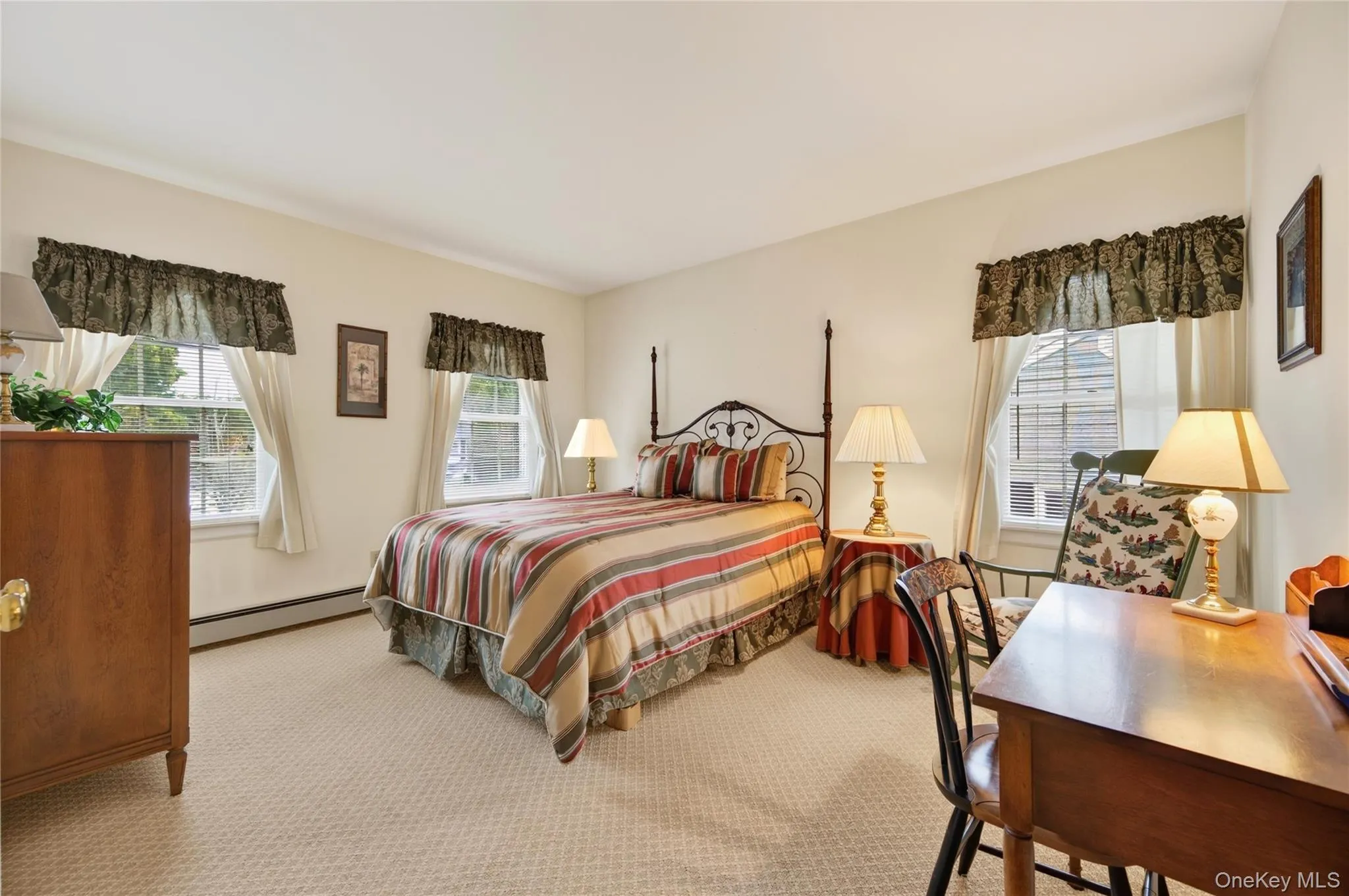 2 Garden Street, Hempstead, NY, 4 Bedrooms Bedrooms, 11 Rooms Rooms,2 BathroomsBathrooms,Residential,For Rent,Garden,0,1054777 2 Garden Street, Hempstead, NY, 4 Bedrooms Bedrooms, 11 Rooms Rooms,2 BathroomsBathrooms,Residential,For Rent,Garden,0,1054777