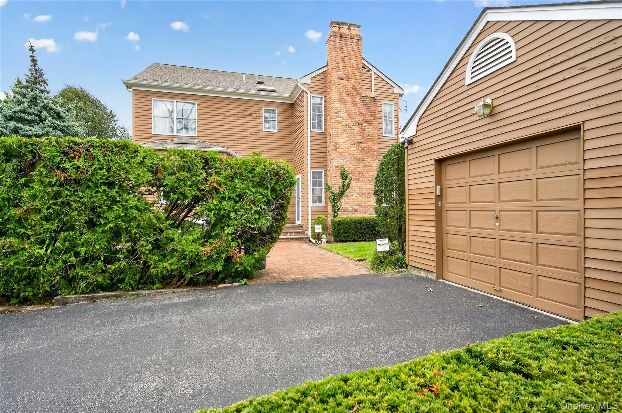 2 Garden Street, Hempstead, NY, 4 Bedrooms Bedrooms, 11 Rooms Rooms,2 BathroomsBathrooms,Residential,For Rent,Garden,0,1054777 2 Garden Street, Hempstead, NY, 4 Bedrooms Bedrooms, 11 Rooms Rooms,2 BathroomsBathrooms,Residential,For Rent,Garden,0,1054777