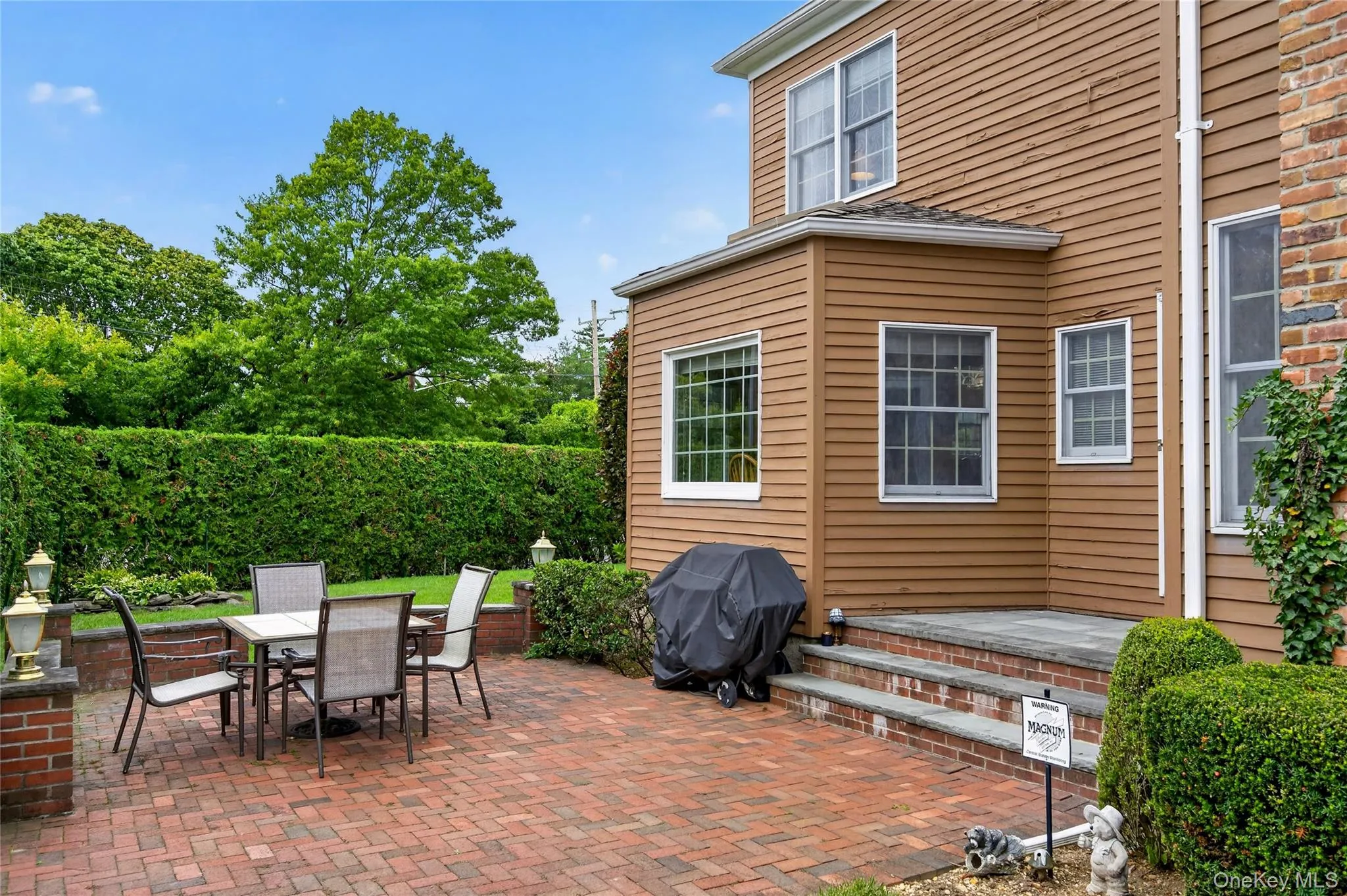 2 Garden Street, Hempstead, NY, 4 Bedrooms Bedrooms, 11 Rooms Rooms,2 BathroomsBathrooms,Residential,For Rent,Garden,0,1054777 2 Garden Street, Hempstead, NY, 4 Bedrooms Bedrooms, 11 Rooms Rooms,2 BathroomsBathrooms,Residential,For Rent,Garden,0,1054777