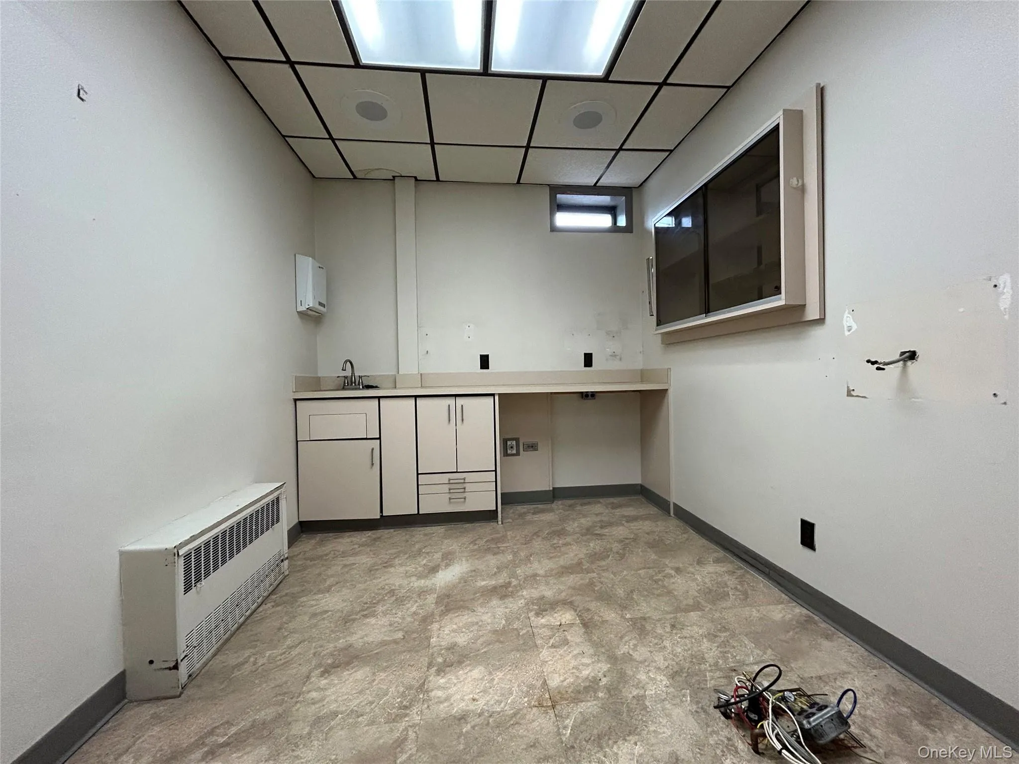 83-15 Grand Avenue, New York, NY, ,Commercial Lease,For Rent,Grand,0,1054778 83-15 Grand Avenue, New York, NY, ,Commercial Lease,For Rent,Grand,0,1054778