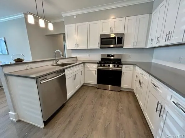 84 Circle Drive, Islip, NY, 2 Bedroom Bedrooms, 5 Room Rooms,2 BathroomBathrooms,Residential Lease,For Rent,Circle,0,1054779 84 Circle Drive, Islip, NY, 2 Bedroom Bedrooms, 5 Room Rooms,2 BathroomBathrooms,Residential Lease,For Rent,Circle,0,1054779