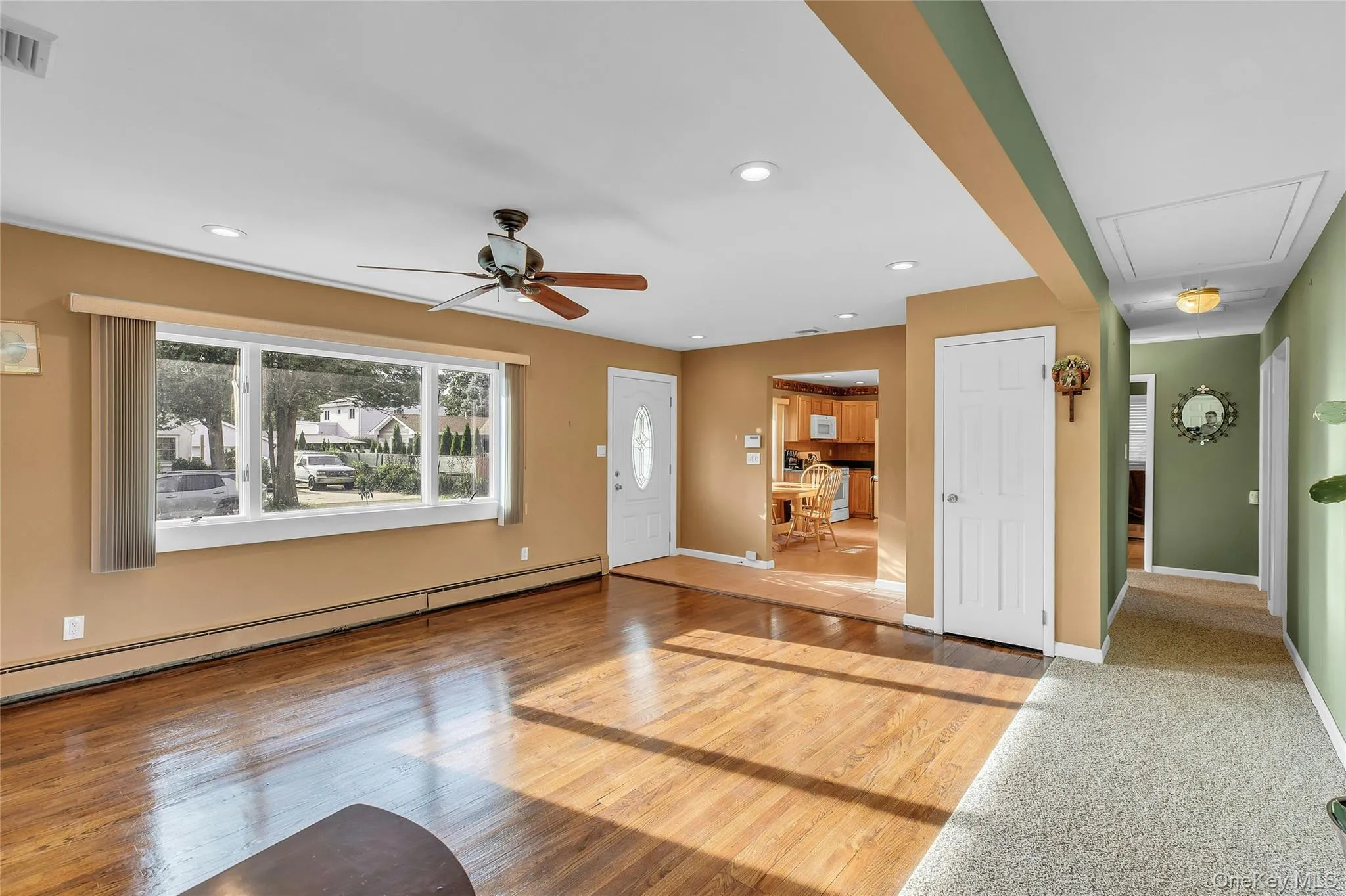 57 Commercial Avenue, Islip, NY, 3 Bedrooms Bedrooms, 6 Rooms Rooms,1 BathroomBathrooms,Residential,For Rent,Commercial,0,1054780 57 Commercial Avenue, Islip, NY, 3 Bedrooms Bedrooms, 6 Rooms Rooms,1 BathroomBathrooms,Residential,For Rent,Commercial,0,1054780