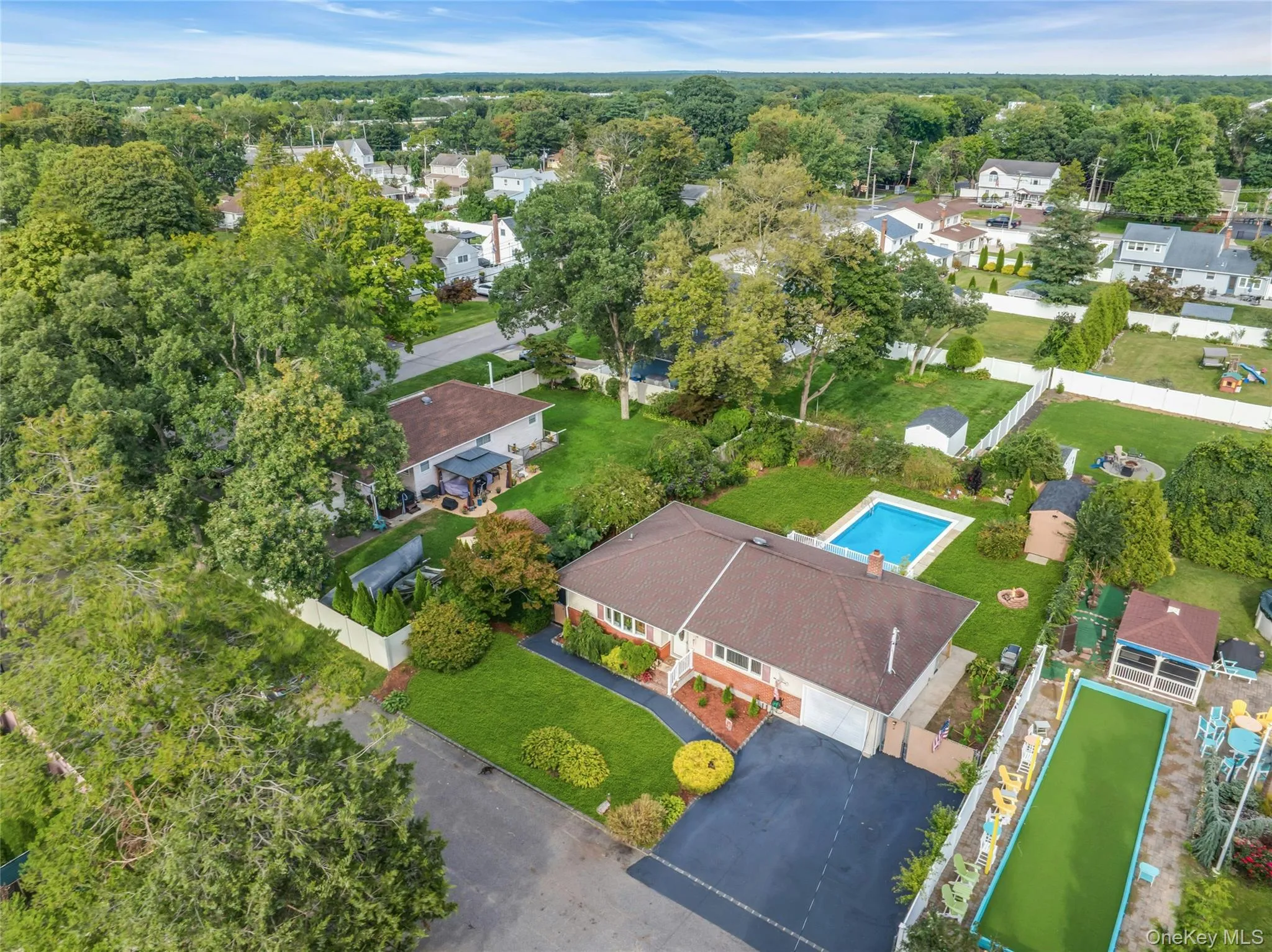 57 Commercial Avenue, Islip, NY, 3 Bedrooms Bedrooms, 6 Rooms Rooms,1 BathroomBathrooms,Residential,For Rent,Commercial,0,1054780 57 Commercial Avenue, Islip, NY, 3 Bedrooms Bedrooms, 6 Rooms Rooms,1 BathroomBathrooms,Residential,For Rent,Commercial,0,1054780