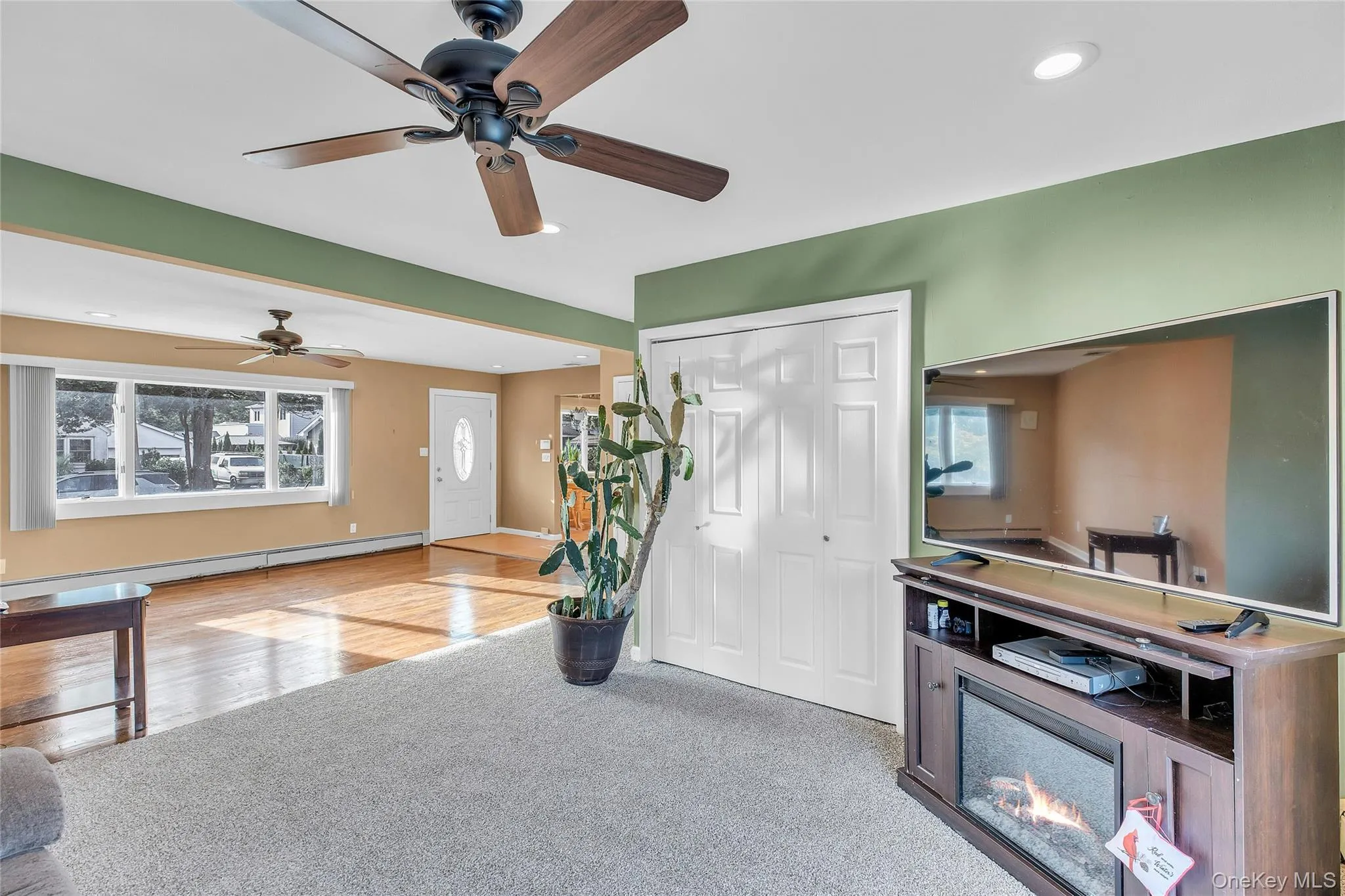 57 Commercial Avenue, Islip, NY, 3 Bedrooms Bedrooms, 6 Rooms Rooms,1 BathroomBathrooms,Residential,For Rent,Commercial,0,1054780 57 Commercial Avenue, Islip, NY, 3 Bedrooms Bedrooms, 6 Rooms Rooms,1 BathroomBathrooms,Residential,For Rent,Commercial,0,1054780