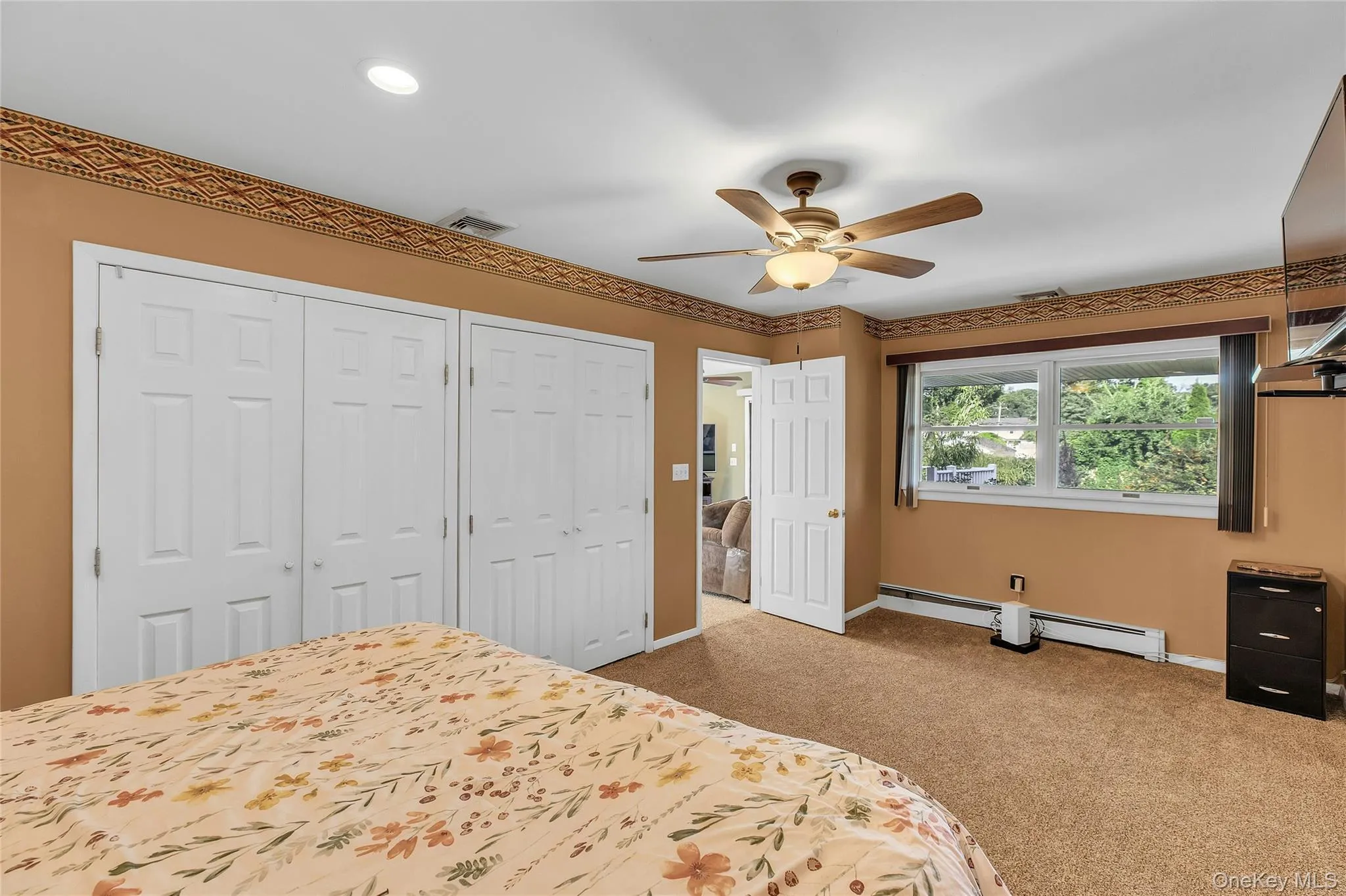 57 Commercial Avenue, Islip, NY, 3 Bedrooms Bedrooms, 6 Rooms Rooms,1 BathroomBathrooms,Residential,For Rent,Commercial,0,1054780 57 Commercial Avenue, Islip, NY, 3 Bedrooms Bedrooms, 6 Rooms Rooms,1 BathroomBathrooms,Residential,For Rent,Commercial,0,1054780