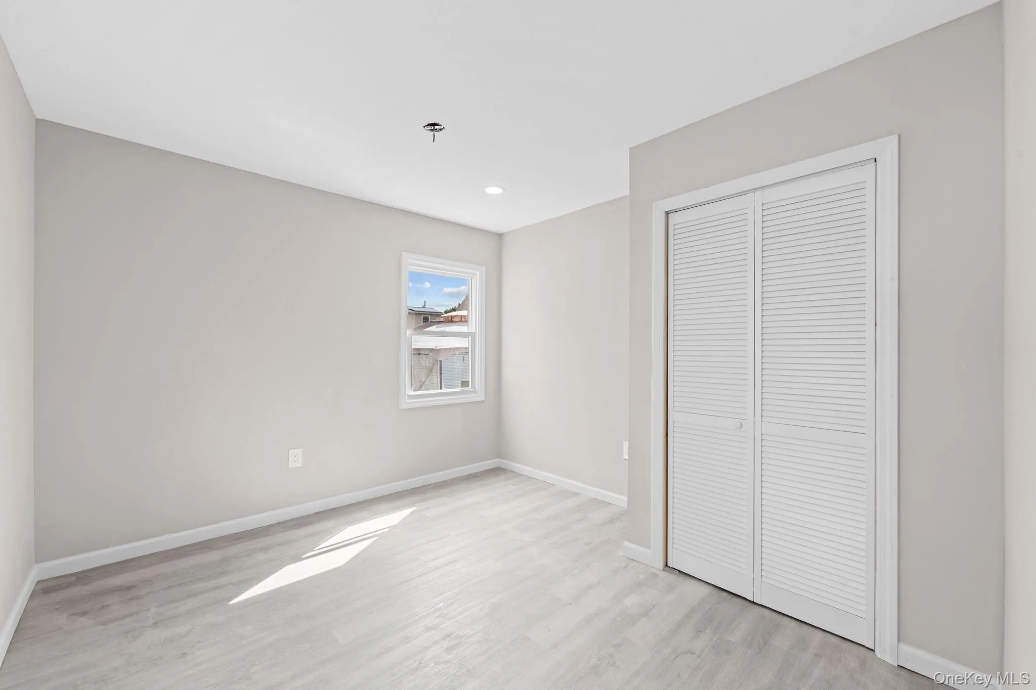 739 Nostrand Avenue, Hempstead, NY, 3 Bedrooms Bedrooms, 6 Rooms Rooms,1 BathroomBathrooms,Residential,For Rent,Nostrand,0,1054783 739 Nostrand Avenue, Hempstead, NY, 3 Bedrooms Bedrooms, 6 Rooms Rooms,1 BathroomBathrooms,Residential,For Rent,Nostrand,0,1054783