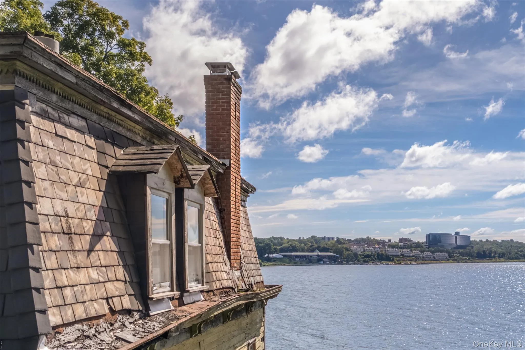 42 Oakes Road, Lloyd, NY, 5 Bedrooms Bedrooms, 9 Rooms Rooms,5 BathroomsBathrooms,Residential,For Rent,Oakes,0,1054784 42 Oakes Road, Lloyd, NY, 5 Bedrooms Bedrooms, 9 Rooms Rooms,5 BathroomsBathrooms,Residential,For Rent,Oakes,0,1054784