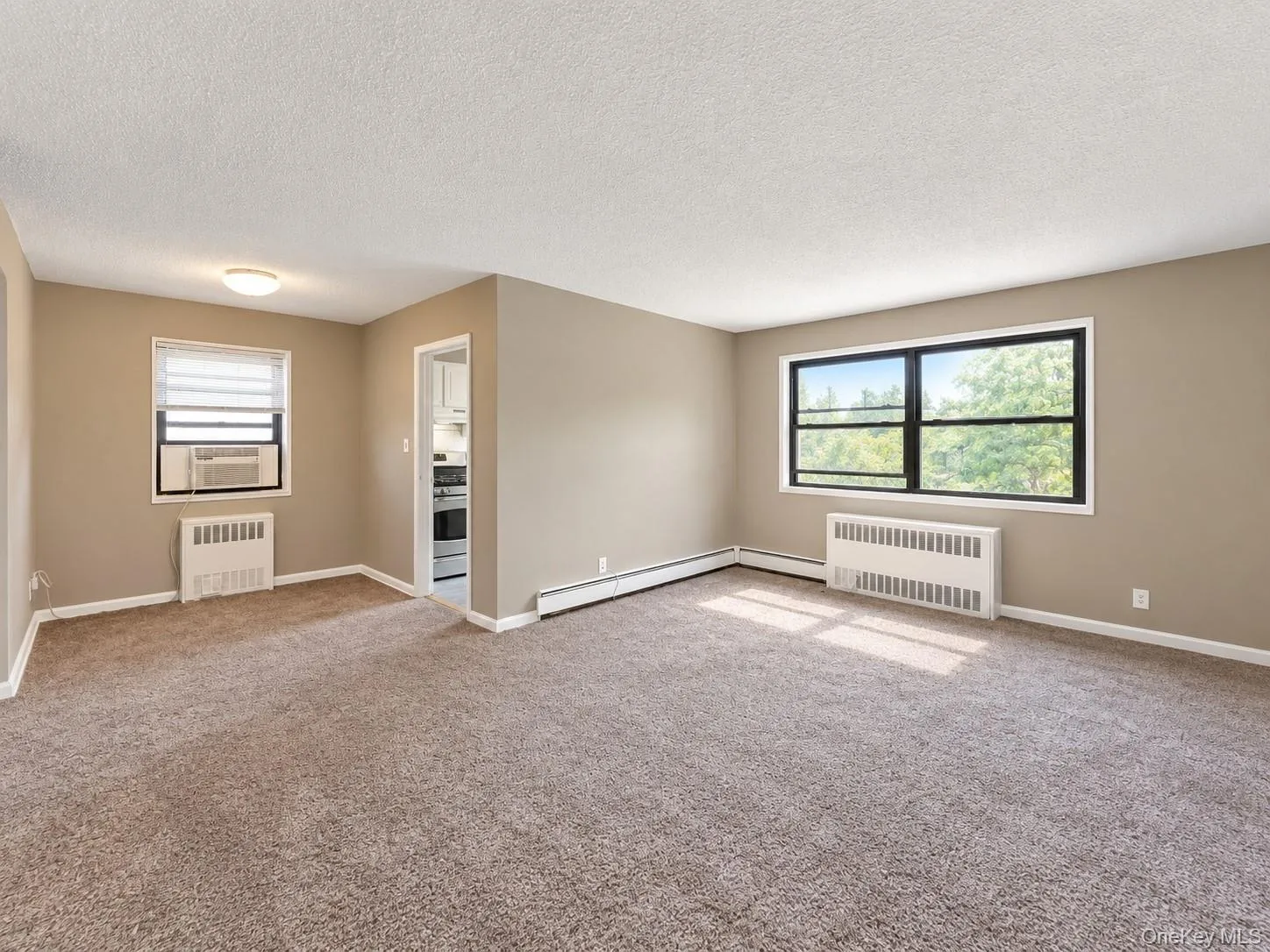67-37 136th St, New York, NY, 1 Bedroom Bedrooms, 4 Rooms Rooms,1 BathroomBathrooms,Residential,For Rent,136th St,0,1054786 67-37 136th St, New York, NY, 1 Bedroom Bedrooms, 4 Rooms Rooms,1 BathroomBathrooms,Residential,For Rent,136th St,0,1054786