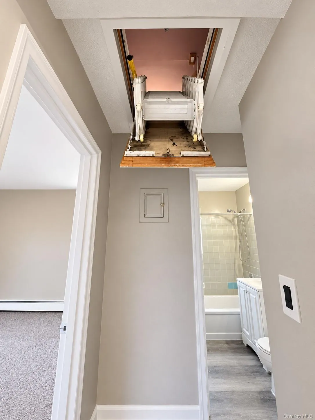 67-37 136th St, New York, NY, 1 Bedroom Bedrooms, 4 Rooms Rooms,1 BathroomBathrooms,Residential,For Rent,136th St,0,1054786 67-37 136th St, New York, NY, 1 Bedroom Bedrooms, 4 Rooms Rooms,1 BathroomBathrooms,Residential,For Rent,136th St,0,1054786