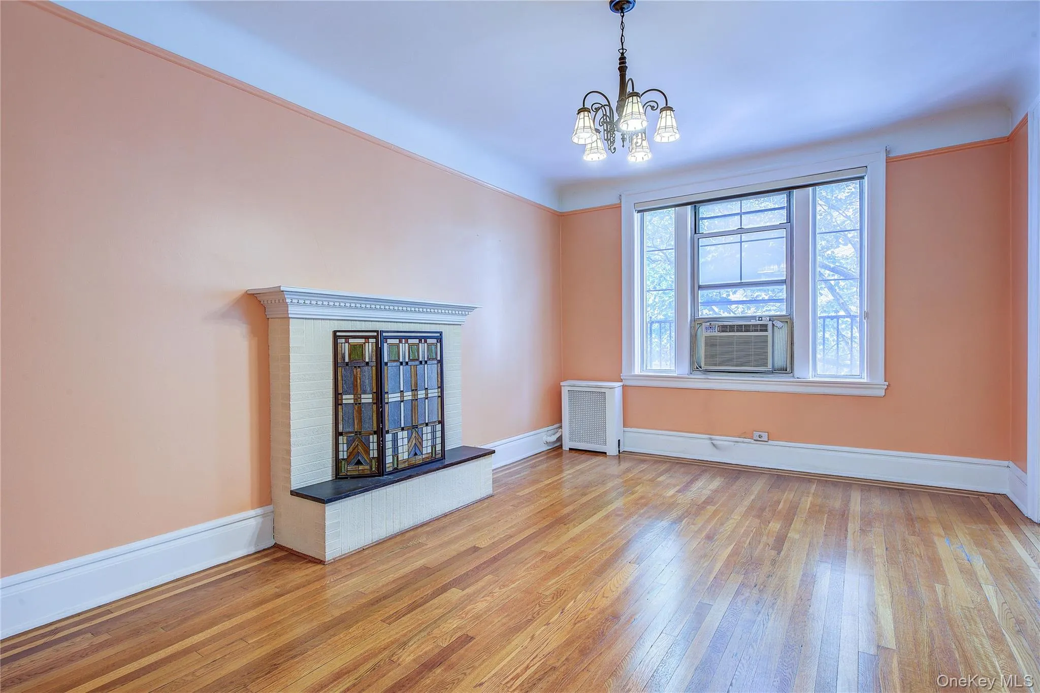 35-45 78th Street, New York, NY, 2 Bedrooms Bedrooms, 5 Rooms Rooms,1 BathroomBathrooms,Residential,For Rent,78th,0,1054793 35-45 78th Street, New York, NY, 2 Bedrooms Bedrooms, 5 Rooms Rooms,1 BathroomBathrooms,Residential,For Rent,78th,0,1054793