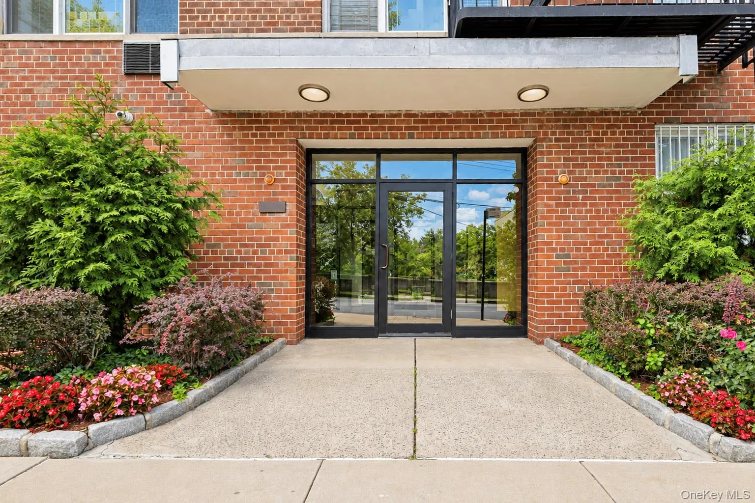2750 Johnson Avenue, New York, NY, 3 Bedrooms Bedrooms, 6 Rooms Rooms,2 BathroomsBathrooms,Residential,For Rent,Johnson,0,1054802 2750 Johnson Avenue, New York, NY, 3 Bedrooms Bedrooms, 6 Rooms Rooms,2 BathroomsBathrooms,Residential,For Rent,Johnson,0,1054802