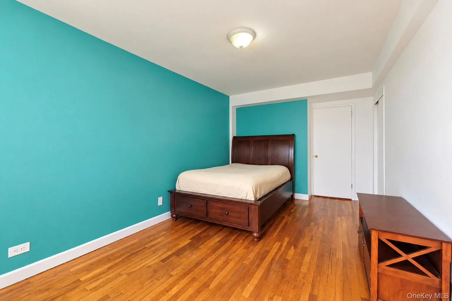 2750 Johnson Avenue, New York, NY, 3 Bedrooms Bedrooms, 6 Rooms Rooms,2 BathroomsBathrooms,Residential,For Rent,Johnson,0,1054802 2750 Johnson Avenue, New York, NY, 3 Bedrooms Bedrooms, 6 Rooms Rooms,2 BathroomsBathrooms,Residential,For Rent,Johnson,0,1054802