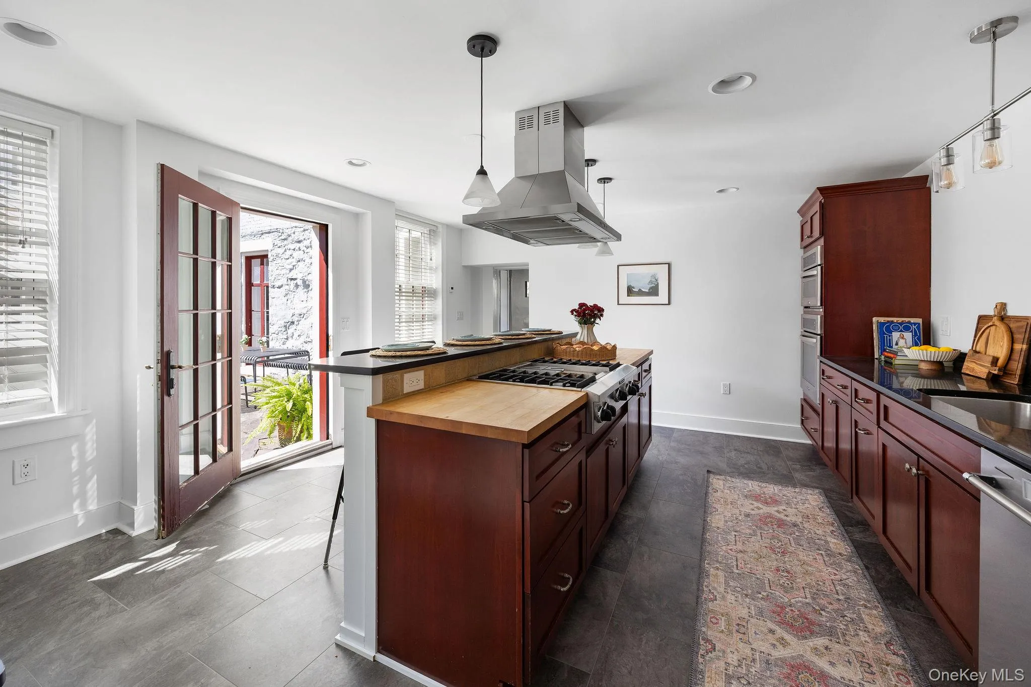 72-74 Main Street, Kingston, NY, 4 Bedrooms Bedrooms, 8 Rooms Rooms,2 BathroomsBathrooms,Residential,For Rent,Main,0,1054805 72-74 Main Street, Kingston, NY, 4 Bedrooms Bedrooms, 8 Rooms Rooms,2 BathroomsBathrooms,Residential,For Rent,Main,0,1054805