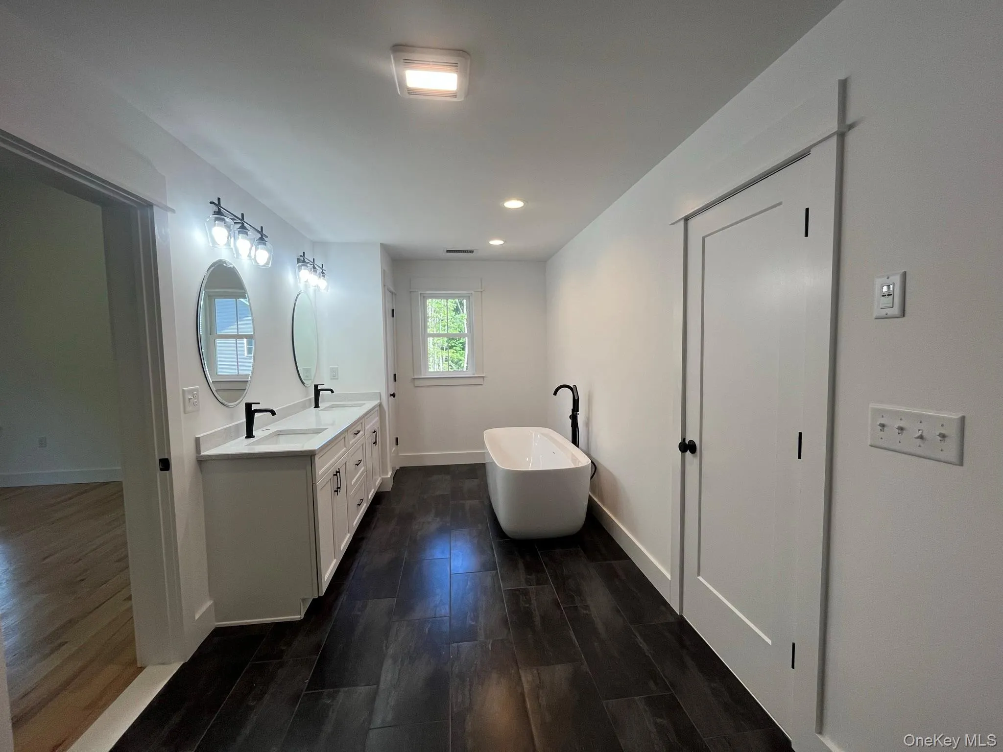 38 Azalea Lane, Wawayanda, NY, 4 Bedrooms Bedrooms, 8 Rooms Rooms,2 BathroomsBathrooms,Residential,For Rent,Azalea,0,1054807 38 Azalea Lane, Wawayanda, NY, 4 Bedrooms Bedrooms, 8 Rooms Rooms,2 BathroomsBathrooms,Residential,For Rent,Azalea,0,1054807