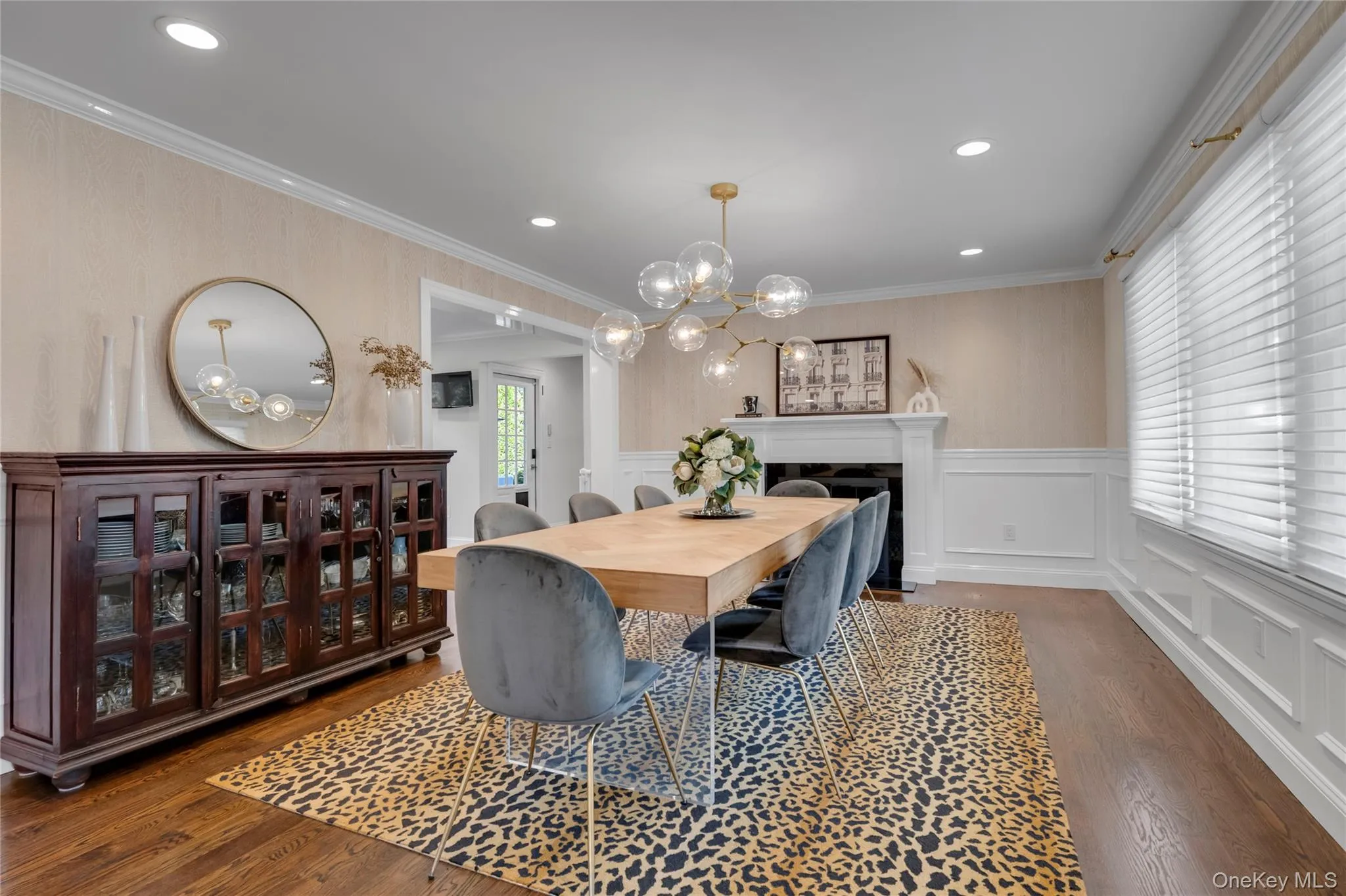 17 Colonial Road, North Hempstead, NY, 4 Bedrooms Bedrooms, 8 Rooms Rooms,4 BathroomsBathrooms,Residential,For Rent,Colonial,0,1054815 17 Colonial Road, North Hempstead, NY, 4 Bedrooms Bedrooms, 8 Rooms Rooms,4 BathroomsBathrooms,Residential,For Rent,Colonial,0,1054815