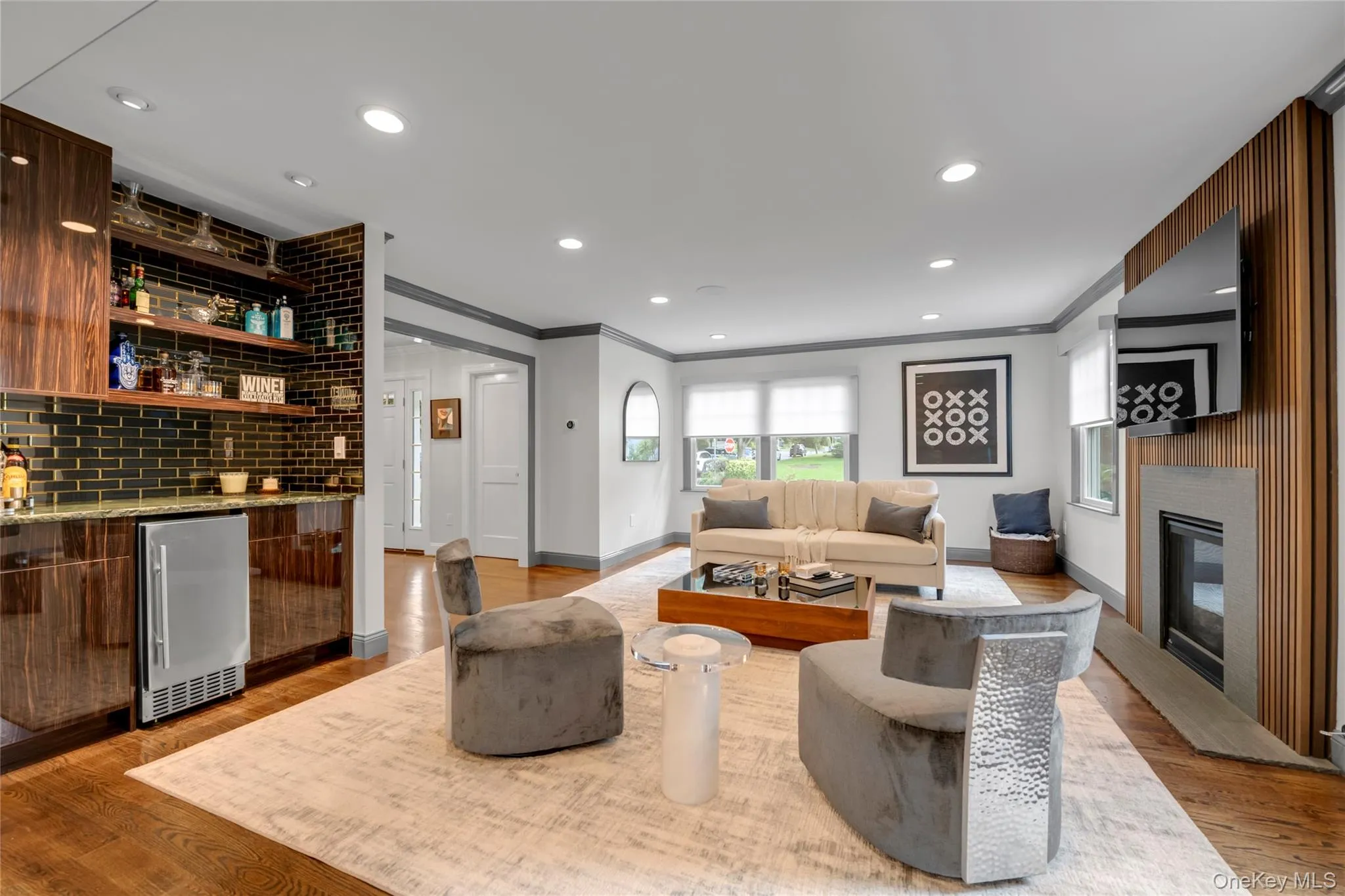 17 Colonial Road, North Hempstead, NY, 4 Bedrooms Bedrooms, 8 Rooms Rooms,4 BathroomsBathrooms,Residential,For Rent,Colonial,0,1054815 17 Colonial Road, North Hempstead, NY, 4 Bedrooms Bedrooms, 8 Rooms Rooms,4 BathroomsBathrooms,Residential,For Rent,Colonial,0,1054815