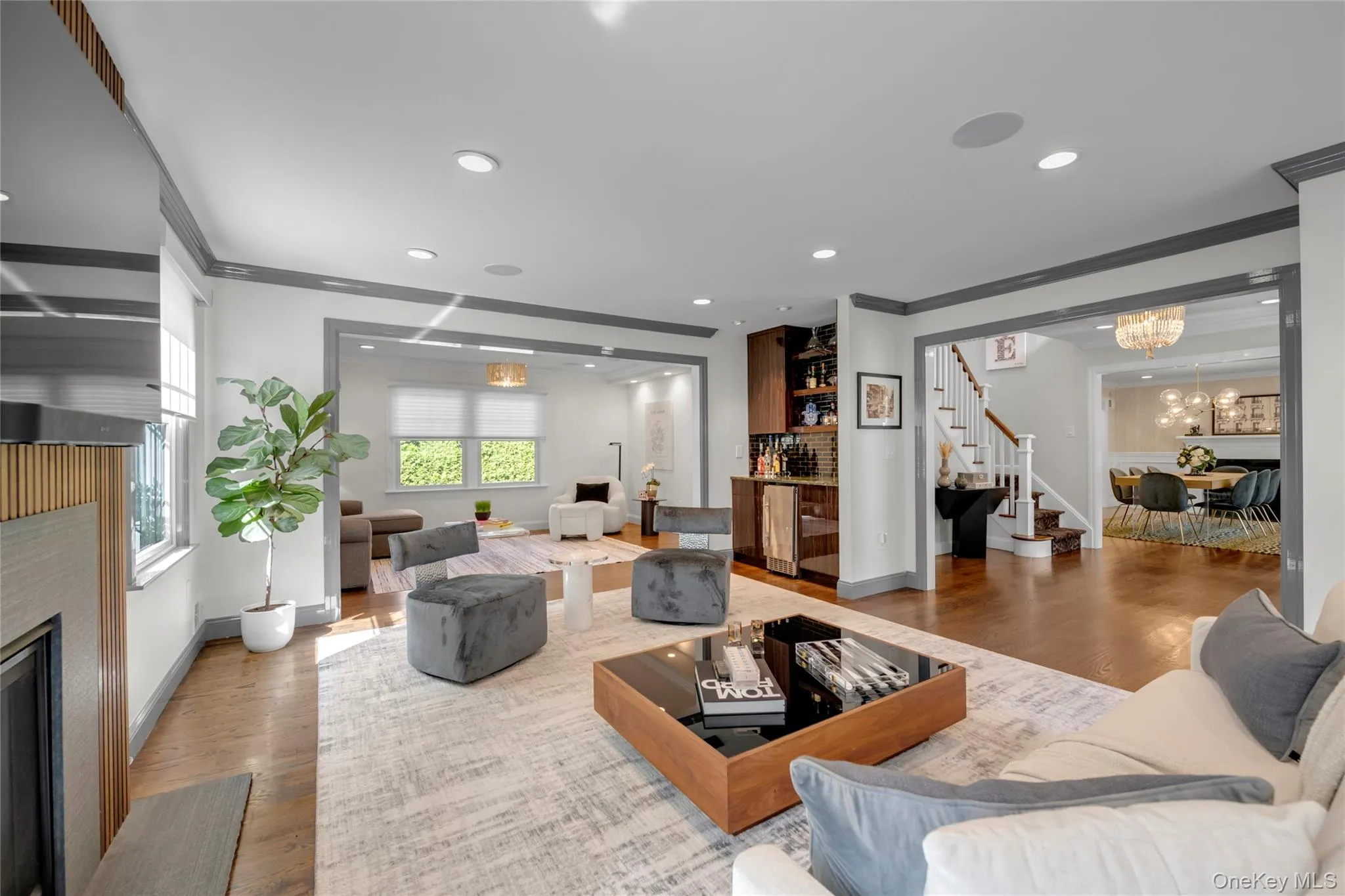 17 Colonial Road, North Hempstead, NY, 4 Bedrooms Bedrooms, 8 Rooms Rooms,4 BathroomsBathrooms,Residential,For Rent,Colonial,0,1054815 17 Colonial Road, North Hempstead, NY, 4 Bedrooms Bedrooms, 8 Rooms Rooms,4 BathroomsBathrooms,Residential,For Rent,Colonial,0,1054815