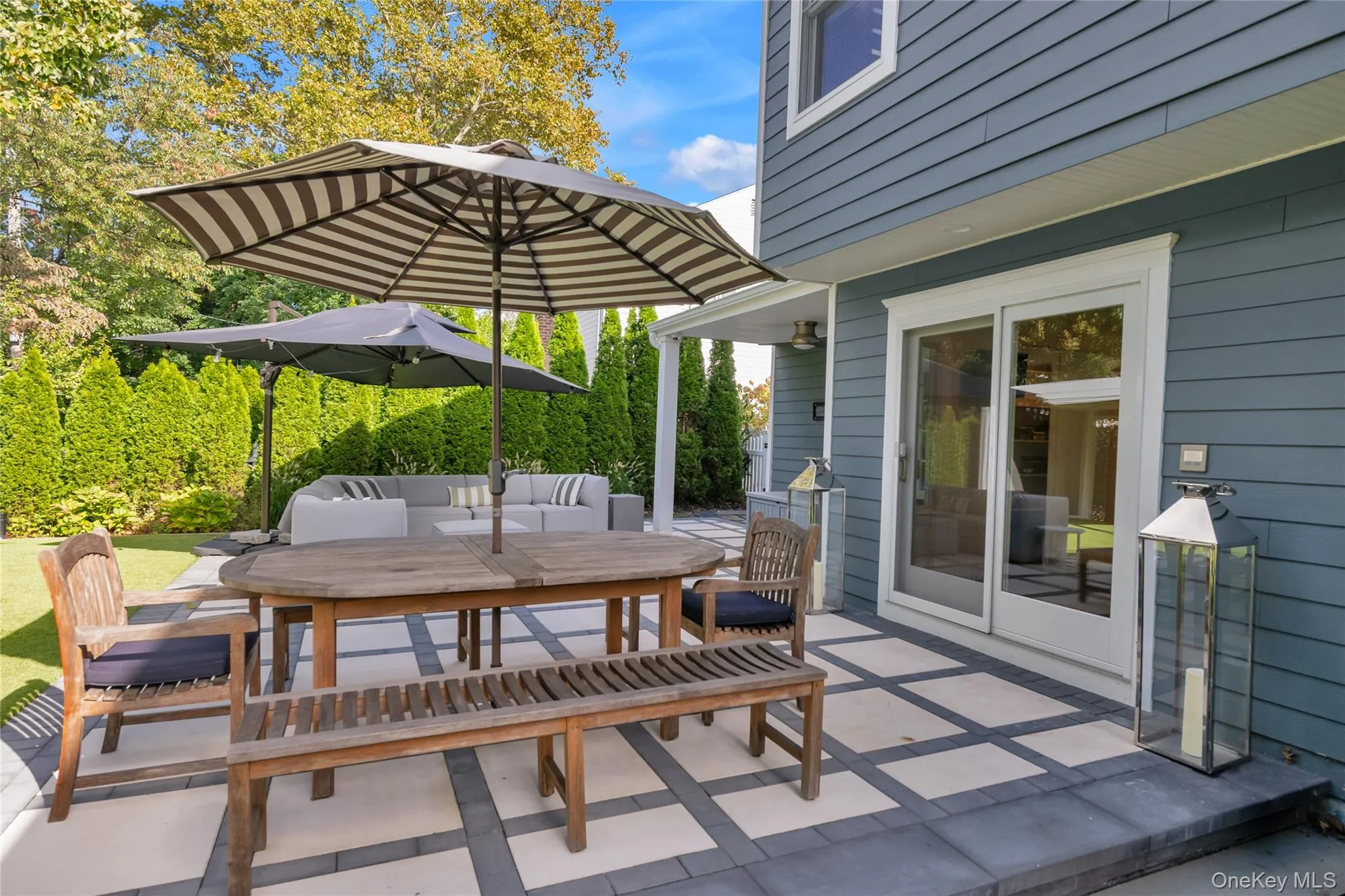 17 Colonial Road, North Hempstead, NY, 4 Bedrooms Bedrooms, 8 Rooms Rooms,4 BathroomsBathrooms,Residential,For Rent,Colonial,0,1054815 17 Colonial Road, North Hempstead, NY, 4 Bedrooms Bedrooms, 8 Rooms Rooms,4 BathroomsBathrooms,Residential,For Rent,Colonial,0,1054815