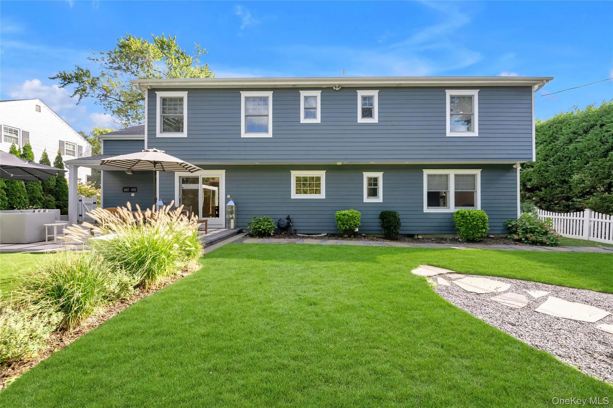 17 Colonial Road, North Hempstead, NY, 4 Bedrooms Bedrooms, 8 Rooms Rooms,4 BathroomsBathrooms,Residential,For Rent,Colonial,0,1054815 17 Colonial Road, North Hempstead, NY, 4 Bedrooms Bedrooms, 8 Rooms Rooms,4 BathroomsBathrooms,Residential,For Rent,Colonial,0,1054815