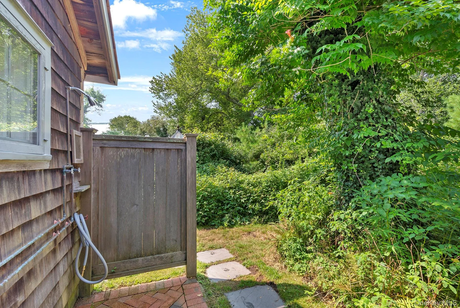 99 Egypt Lane, East Hampton, NY, 3 Bedrooms Bedrooms, 5 Rooms Rooms,3 BathroomsBathrooms,Residential Lease,For Rent,Egypt,0,1054816 99 Egypt Lane, East Hampton, NY, 3 Bedrooms Bedrooms, 5 Rooms Rooms,3 BathroomsBathrooms,Residential Lease,For Rent,Egypt,0,1054816