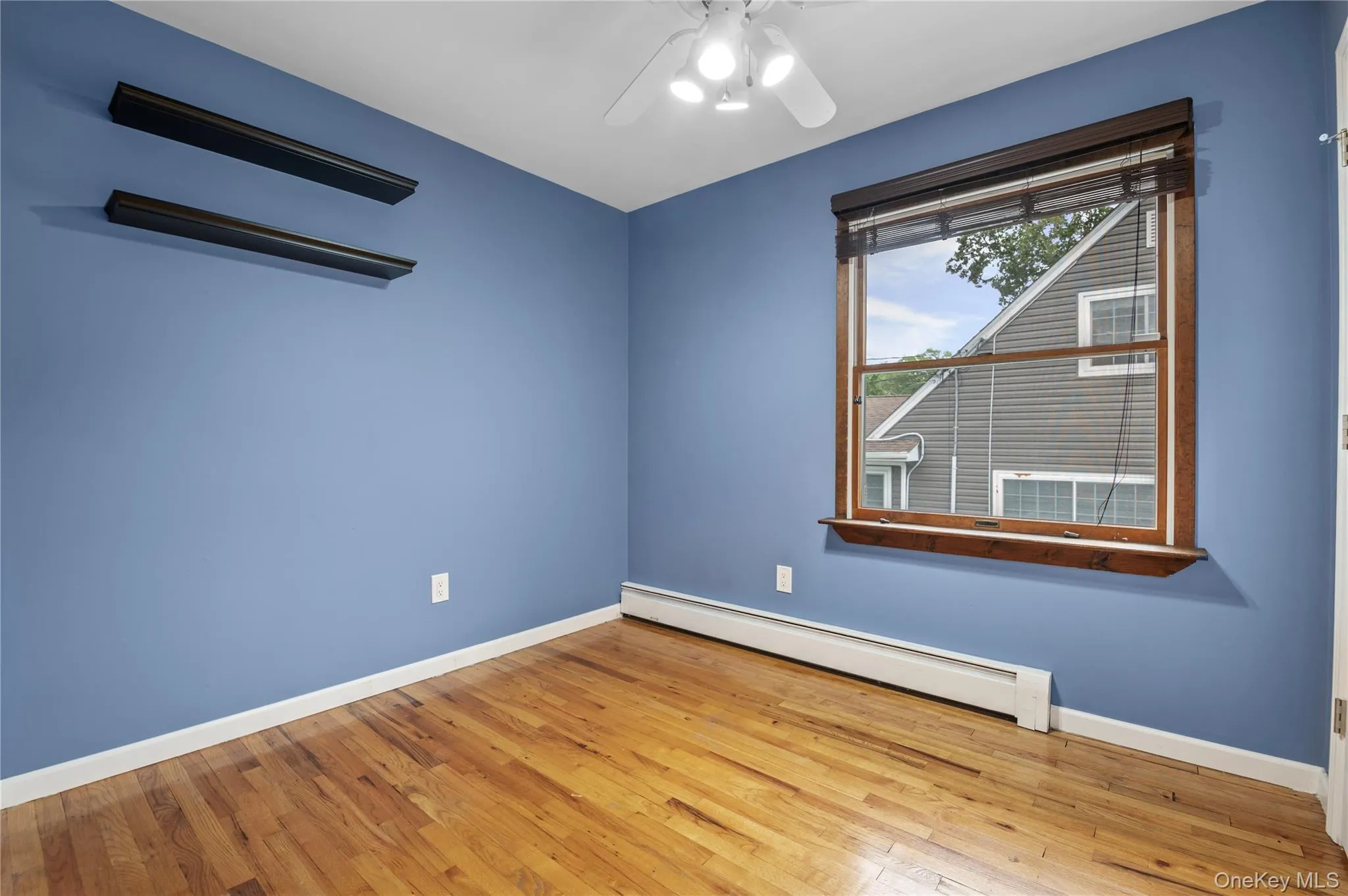 360 Fir Grove Road, Islip, NY, 3 Bedrooms Bedrooms, 8 Rooms Rooms,2 BathroomsBathrooms,Residential,For Rent,Fir Grove,0,1054824 360 Fir Grove Road, Islip, NY, 3 Bedrooms Bedrooms, 8 Rooms Rooms,2 BathroomsBathrooms,Residential,For Rent,Fir Grove,0,1054824