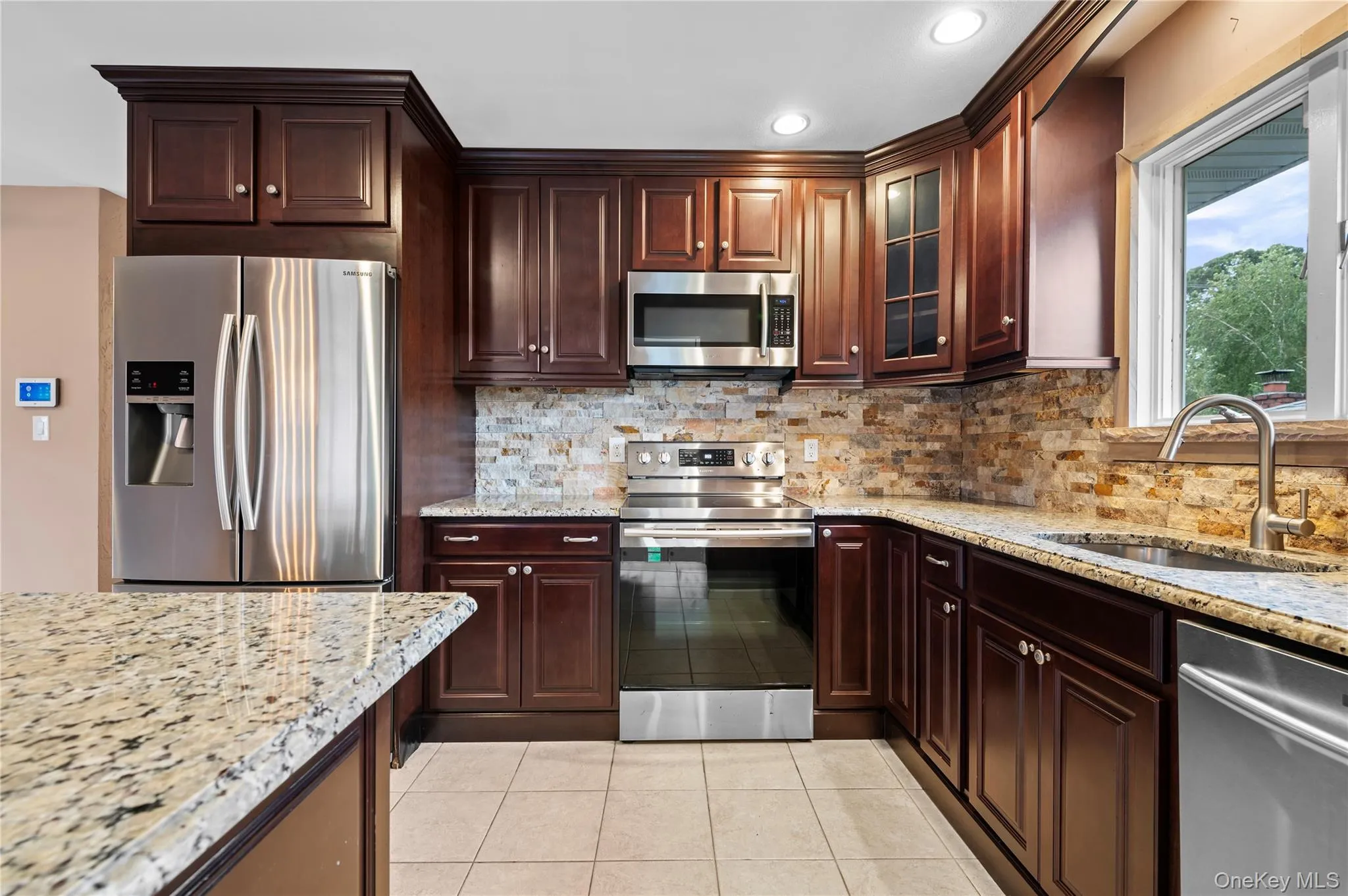 360 Fir Grove Road, Islip, NY, 3 Bedrooms Bedrooms, 8 Rooms Rooms,2 BathroomsBathrooms,Residential,For Rent,Fir Grove,0,1054824 360 Fir Grove Road, Islip, NY, 3 Bedrooms Bedrooms, 8 Rooms Rooms,2 BathroomsBathrooms,Residential,For Rent,Fir Grove,0,1054824