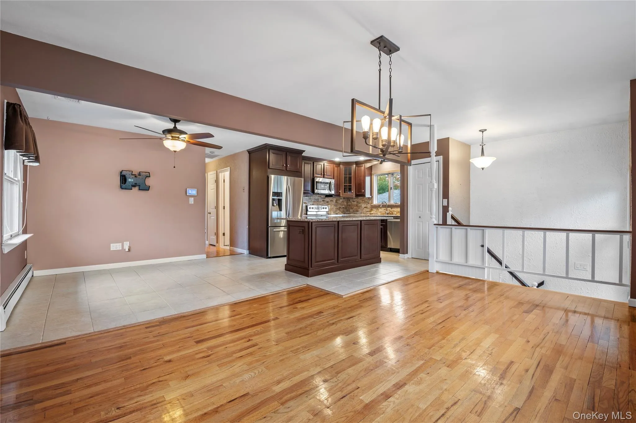 360 Fir Grove Road, Islip, NY, 3 Bedrooms Bedrooms, 8 Rooms Rooms,2 BathroomsBathrooms,Residential,For Rent,Fir Grove,0,1054824 360 Fir Grove Road, Islip, NY, 3 Bedrooms Bedrooms, 8 Rooms Rooms,2 BathroomsBathrooms,Residential,For Rent,Fir Grove,0,1054824