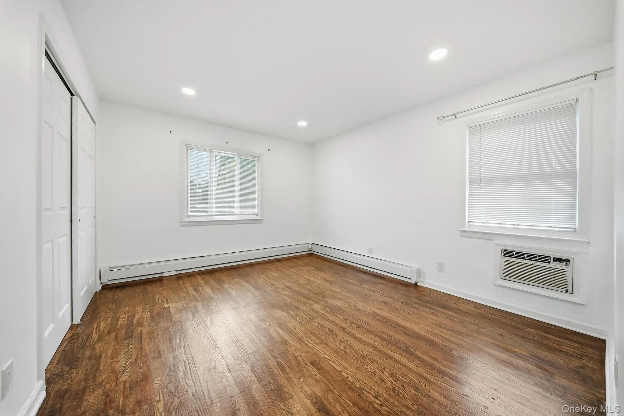 7729 249th Street, New York, NY, 3 Bedrooms Bedrooms, 8 Rooms Rooms,2 BathroomsBathrooms,Residential,For Rent,249th,0,1054826 7729 249th Street, New York, NY, 3 Bedrooms Bedrooms, 8 Rooms Rooms,2 BathroomsBathrooms,Residential,For Rent,249th,0,1054826