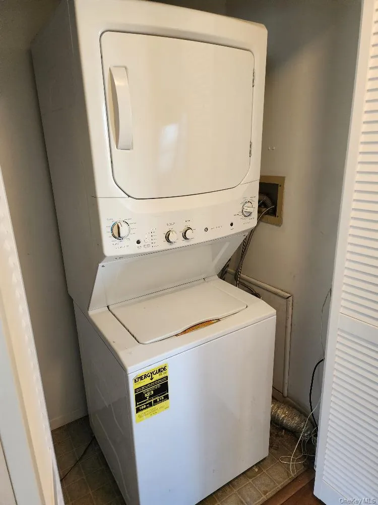 16 HARBORHILL Court, Beacon, NY, 3 Bedrooms Bedrooms, 6 Rooms Rooms,1 BathroomBathrooms,Residential Lease,For Rent,HARBORHILL,0,1054830 16 HARBORHILL Court, Beacon, NY, 3 Bedrooms Bedrooms, 6 Rooms Rooms,1 BathroomBathrooms,Residential Lease,For Rent,HARBORHILL,0,1054830