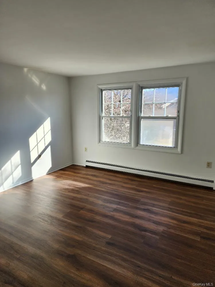 16 HARBORHILL Court, Beacon, NY, 3 Bedrooms Bedrooms, 6 Rooms Rooms,1 BathroomBathrooms,Residential Lease,For Rent,HARBORHILL,0,1054830 16 HARBORHILL Court, Beacon, NY, 3 Bedrooms Bedrooms, 6 Rooms Rooms,1 BathroomBathrooms,Residential Lease,For Rent,HARBORHILL,0,1054830