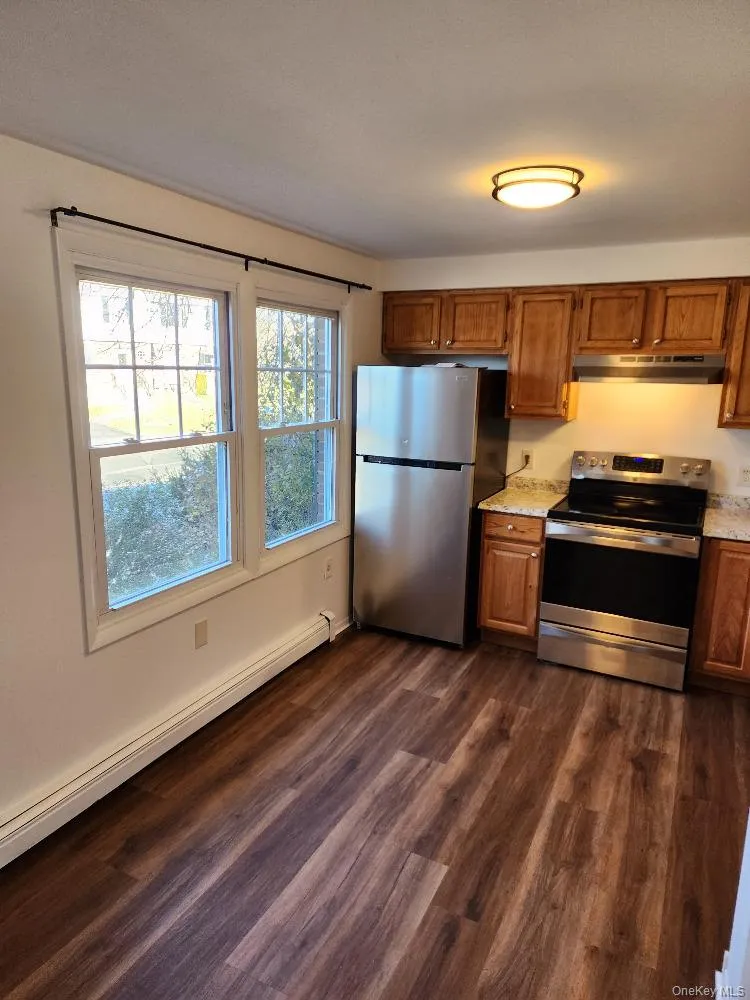 16 HARBORHILL Court, Beacon, NY, 3 Bedrooms Bedrooms, 6 Rooms Rooms,1 BathroomBathrooms,Residential Lease,For Rent,HARBORHILL,0,1054830 16 HARBORHILL Court, Beacon, NY, 3 Bedrooms Bedrooms, 6 Rooms Rooms,1 BathroomBathrooms,Residential Lease,For Rent,HARBORHILL,0,1054830