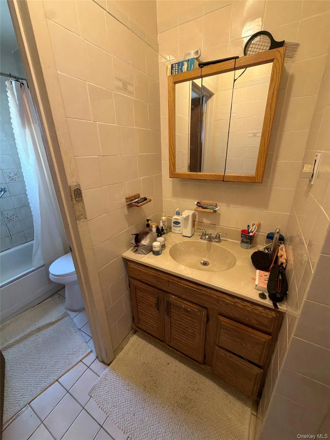 Upstaris Powder room Upstaris Powder room