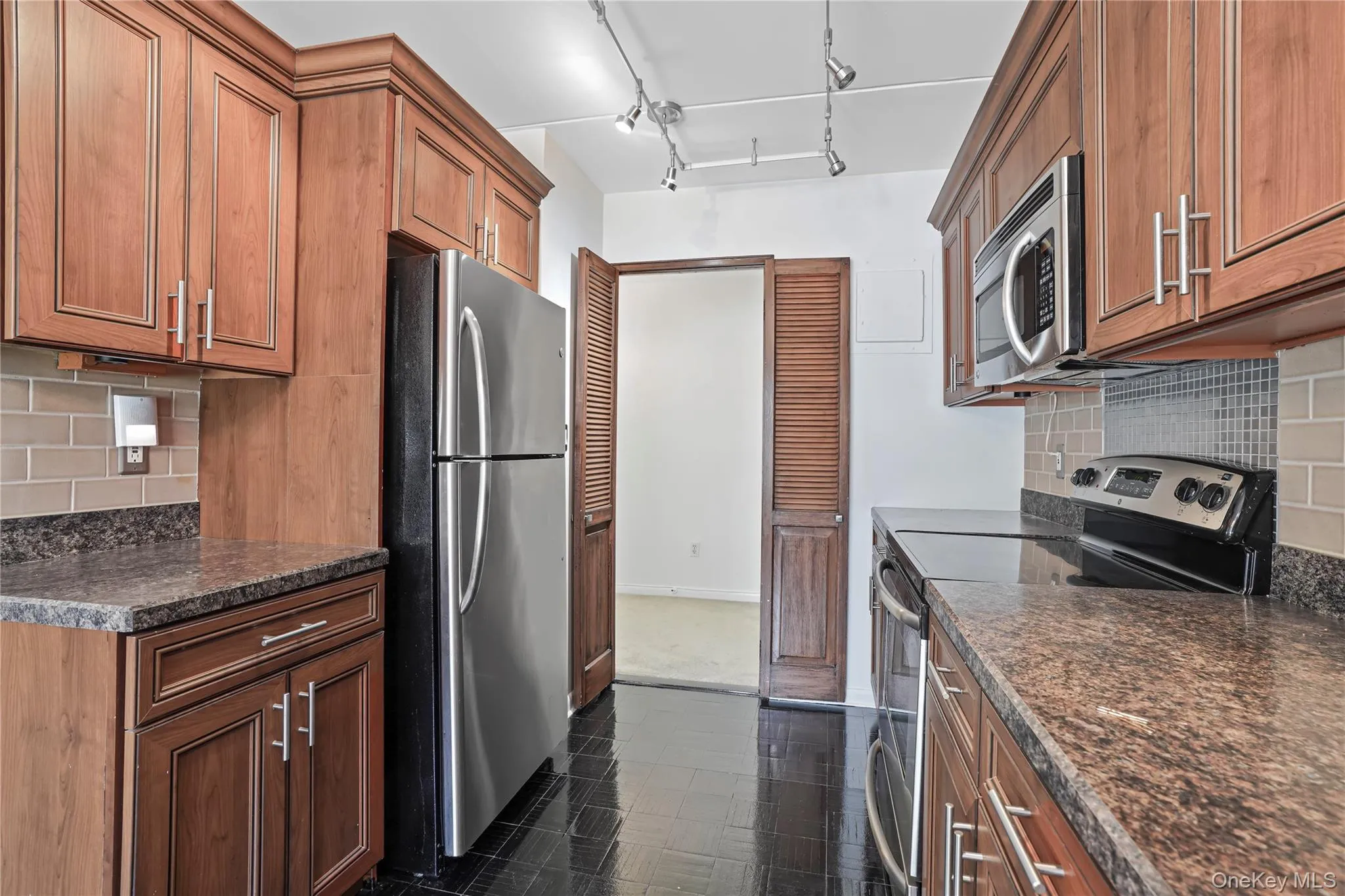 500 High Point Drive, Greenburgh, NY, 2 Bedrooms Bedrooms, 5 Rooms Rooms,2 BathroomsBathrooms,Residential,For Rent,High Point,0,1054838 500 High Point Drive, Greenburgh, NY, 2 Bedrooms Bedrooms, 5 Rooms Rooms,2 BathroomsBathrooms,Residential,For Rent,High Point,0,1054838