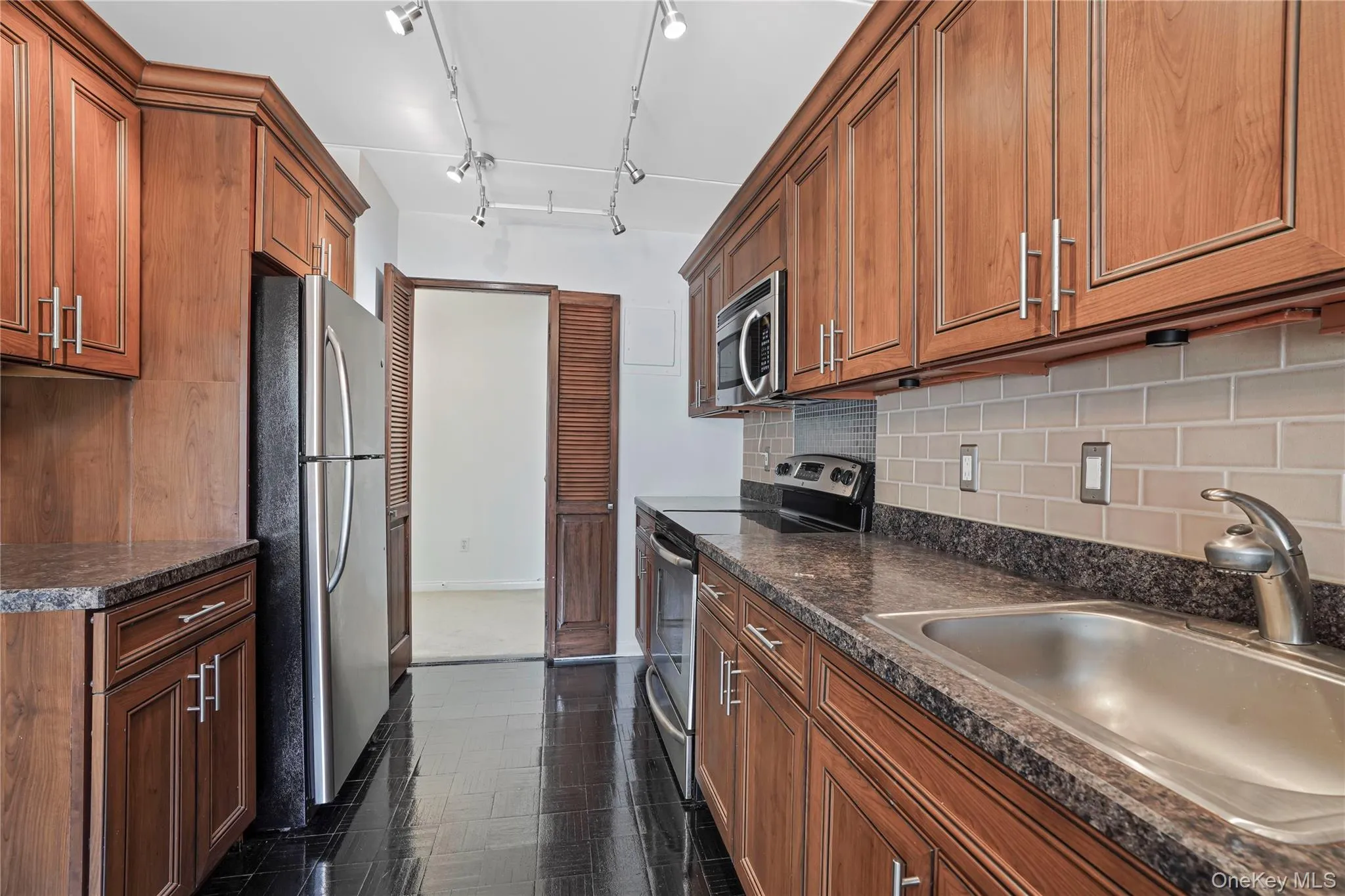 500 High Point Drive, Greenburgh, NY, 2 Bedrooms Bedrooms, 5 Rooms Rooms,2 BathroomsBathrooms,Residential,For Rent,High Point,0,1054838 500 High Point Drive, Greenburgh, NY, 2 Bedrooms Bedrooms, 5 Rooms Rooms,2 BathroomsBathrooms,Residential,For Rent,High Point,0,1054838