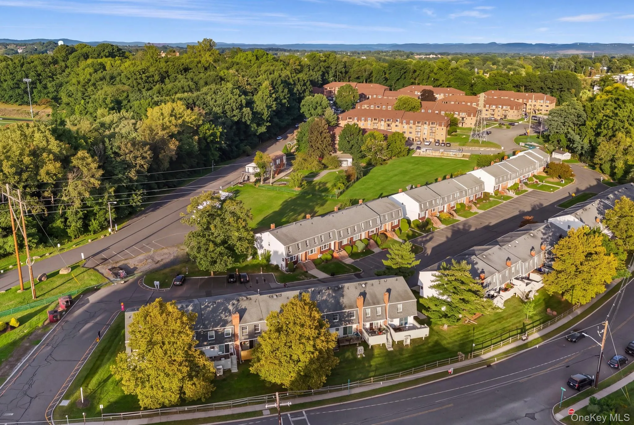42 Gladys Drive, Ramapo, NY, 3 Bedrooms Bedrooms, 7 Rooms Rooms,1 BathroomBathrooms,Residential,For Rent,Gladys,0,1054840 42 Gladys Drive, Ramapo, NY, 3 Bedrooms Bedrooms, 7 Rooms Rooms,1 BathroomBathrooms,Residential,For Rent,Gladys,0,1054840