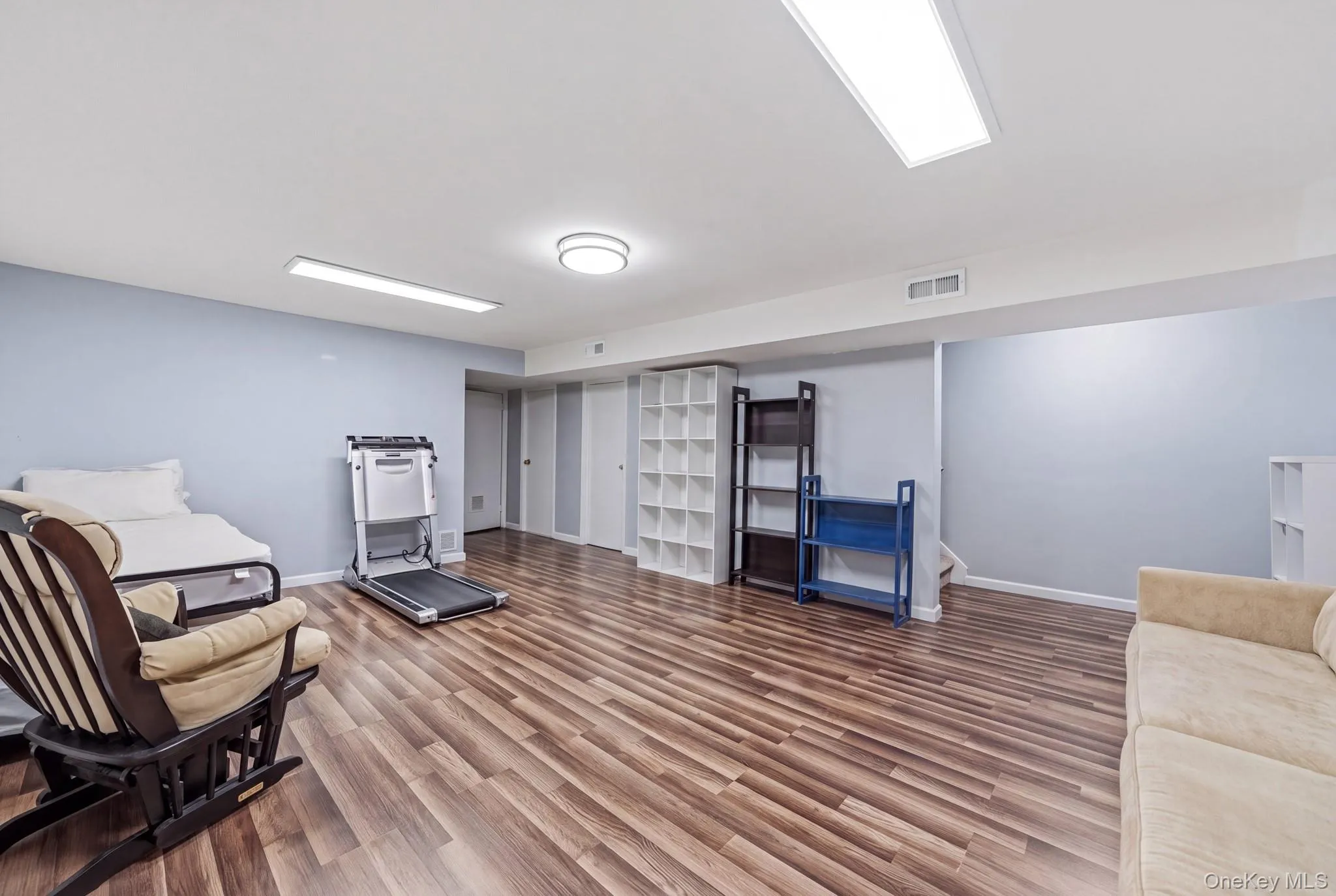 42 Gladys Drive, Ramapo, NY, 3 Bedrooms Bedrooms, 7 Rooms Rooms,1 BathroomBathrooms,Residential,For Rent,Gladys,0,1054840 42 Gladys Drive, Ramapo, NY, 3 Bedrooms Bedrooms, 7 Rooms Rooms,1 BathroomBathrooms,Residential,For Rent,Gladys,0,1054840