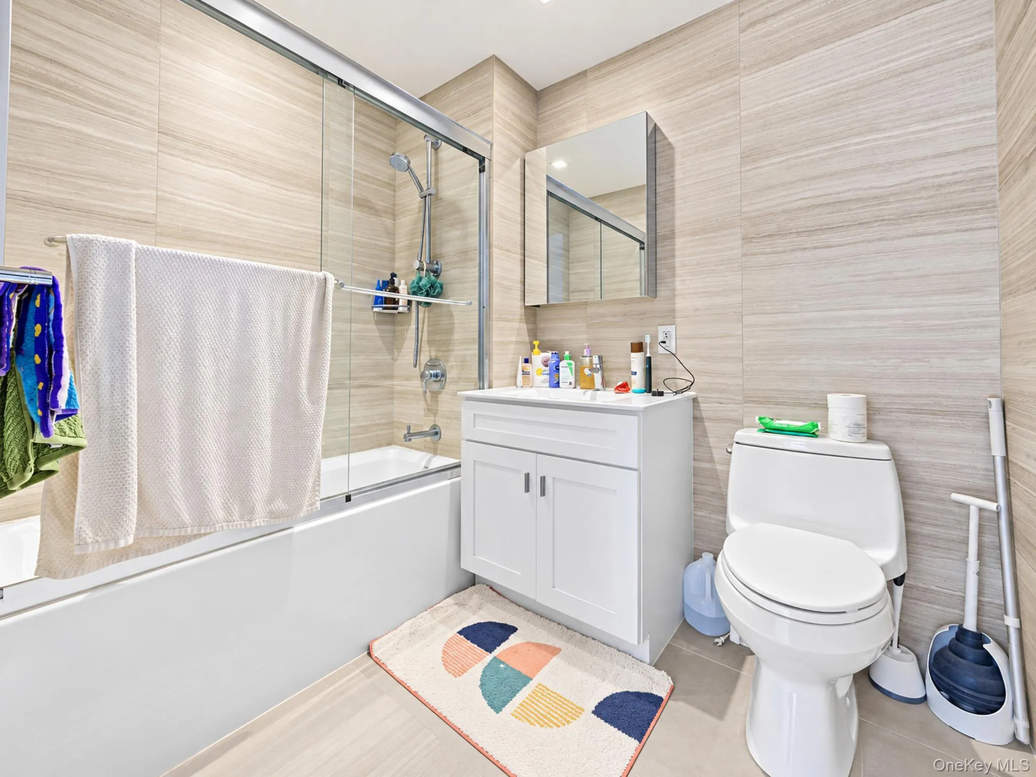 8722 51st Avenue, New York, NY, 2 Rooms Rooms,1 BathroomBathrooms,Residential,For Rent,51st,0,1054841 8722 51st Avenue, New York, NY, 2 Rooms Rooms,1 BathroomBathrooms,Residential,For Rent,51st,0,1054841