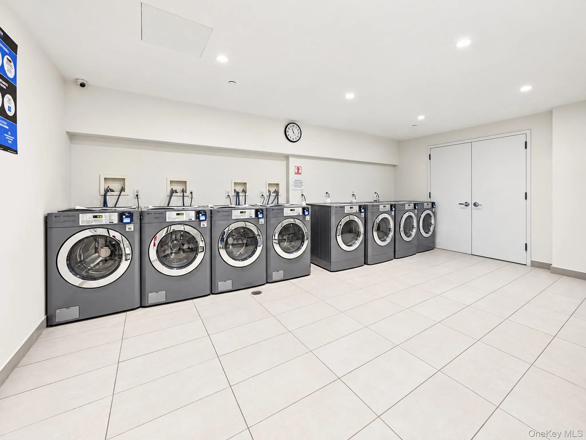 8722 51st Avenue, New York, NY, 2 Rooms Rooms,1 BathroomBathrooms,Residential,For Rent,51st,0,1054841 8722 51st Avenue, New York, NY, 2 Rooms Rooms,1 BathroomBathrooms,Residential,For Rent,51st,0,1054841