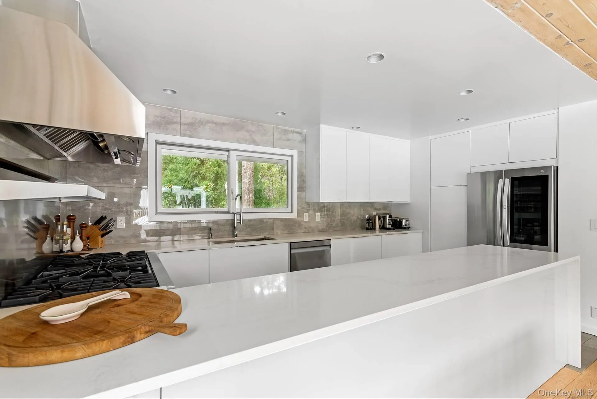 7 Quarty Circle, East Hampton, NY, 4 Bedrooms Bedrooms, 6 Rooms Rooms,3 BathroomsBathrooms,Residential Lease,For Rent,Quarty,0,1054851 7 Quarty Circle, East Hampton, NY, 4 Bedrooms Bedrooms, 6 Rooms Rooms,3 BathroomsBathrooms,Residential Lease,For Rent,Quarty,0,1054851