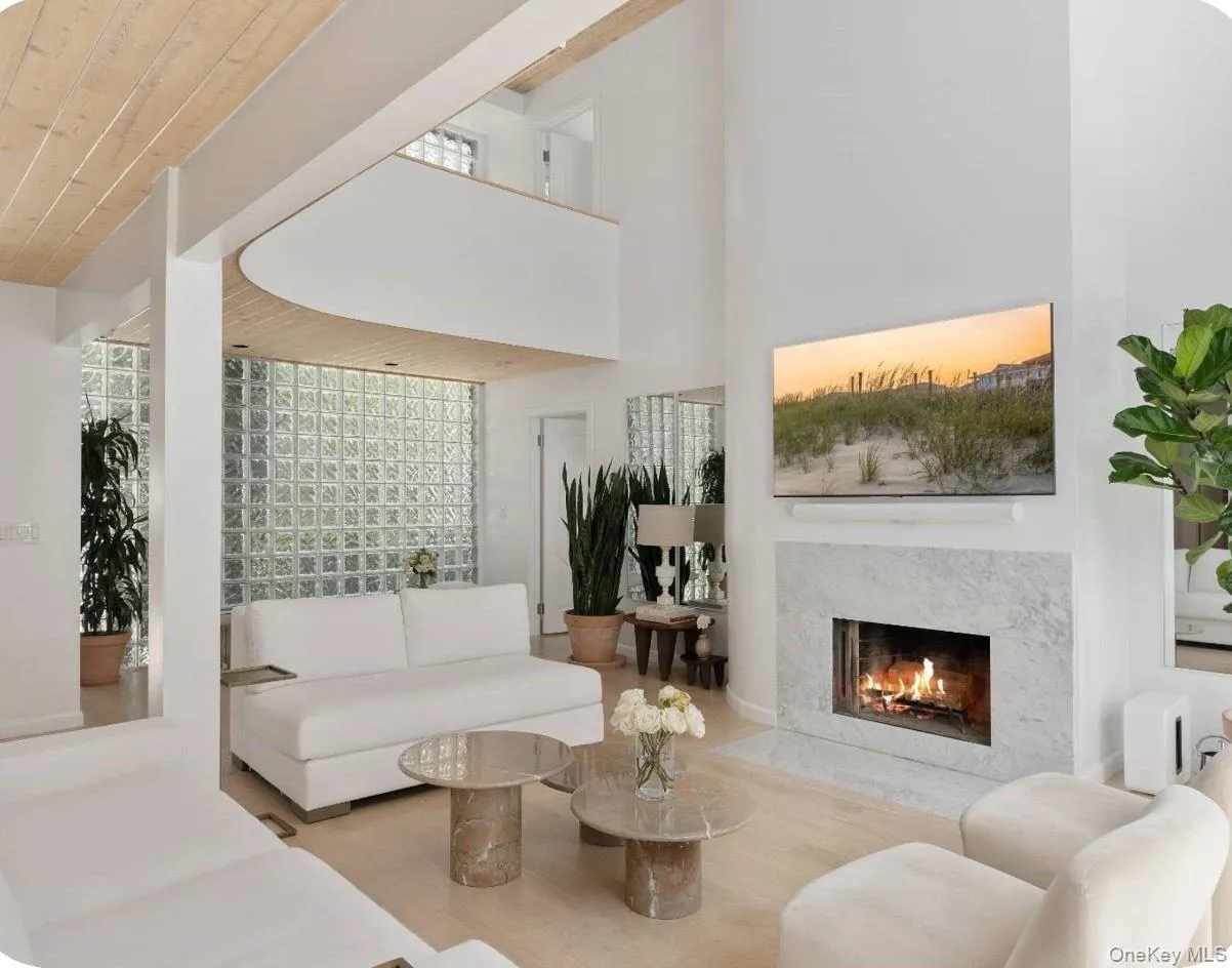 7 Quarty Circle, East Hampton, NY, 4 Bedrooms Bedrooms, 6 Rooms Rooms,3 BathroomsBathrooms,Residential Lease,For Rent,Quarty,0,1054851 7 Quarty Circle, East Hampton, NY, 4 Bedrooms Bedrooms, 6 Rooms Rooms,3 BathroomsBathrooms,Residential Lease,For Rent,Quarty,0,1054851