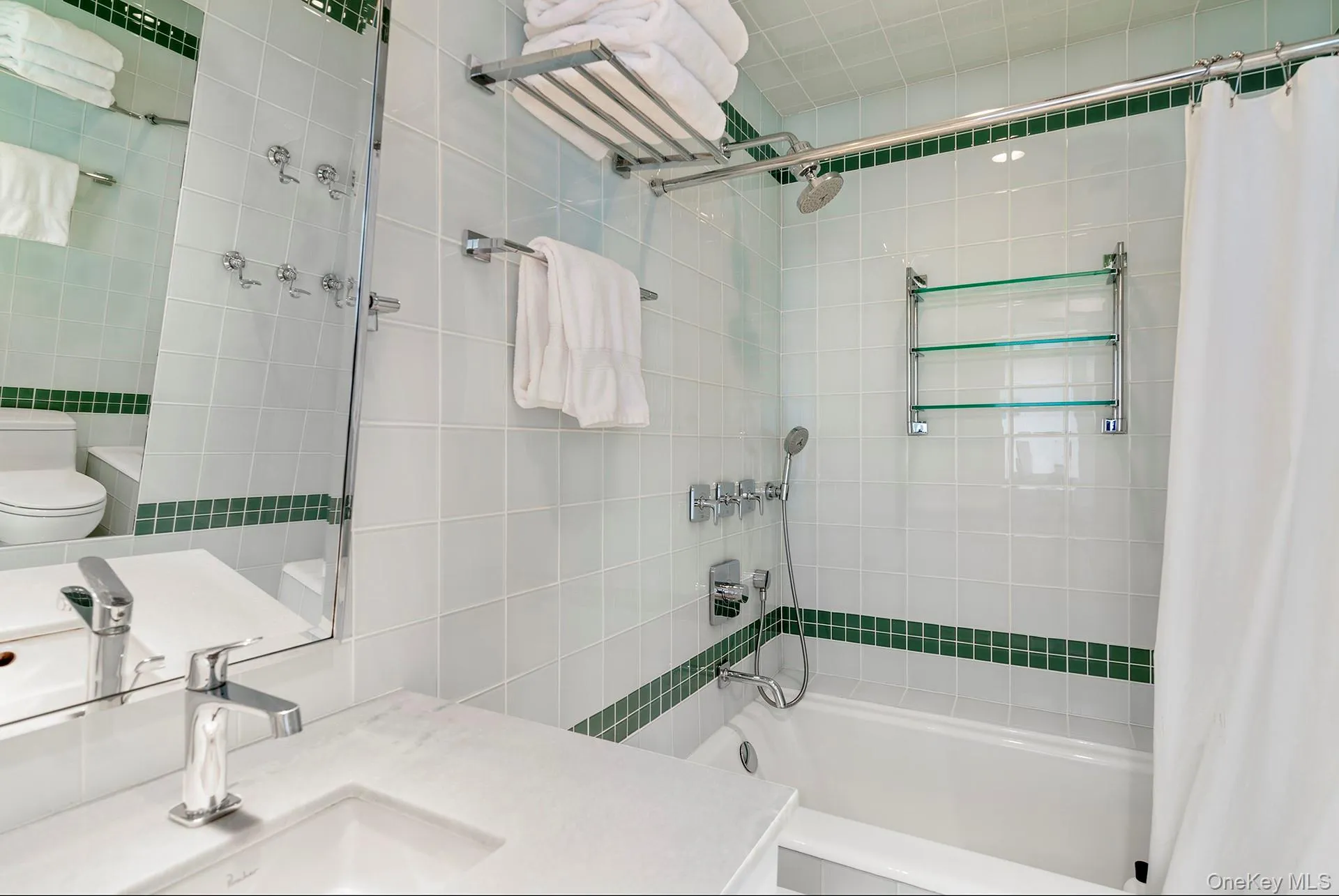 7 Quarty Circle, East Hampton, NY, 4 Bedrooms Bedrooms, 6 Rooms Rooms,3 BathroomsBathrooms,Residential Lease,For Rent,Quarty,0,1054851 7 Quarty Circle, East Hampton, NY, 4 Bedrooms Bedrooms, 6 Rooms Rooms,3 BathroomsBathrooms,Residential Lease,For Rent,Quarty,0,1054851