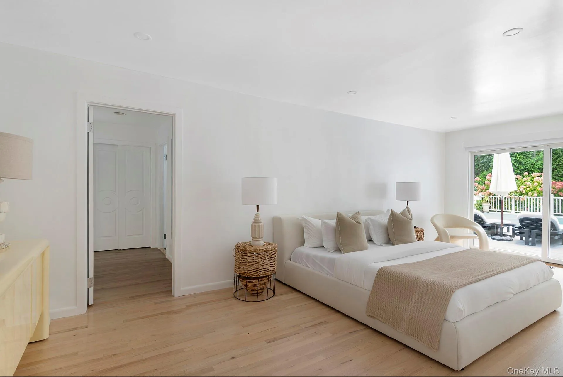 7 Quarty Circle, East Hampton, NY, 4 Bedrooms Bedrooms, 6 Rooms Rooms,3 BathroomsBathrooms,Residential Lease,For Rent,Quarty,0,1054851 7 Quarty Circle, East Hampton, NY, 4 Bedrooms Bedrooms, 6 Rooms Rooms,3 BathroomsBathrooms,Residential Lease,For Rent,Quarty,0,1054851