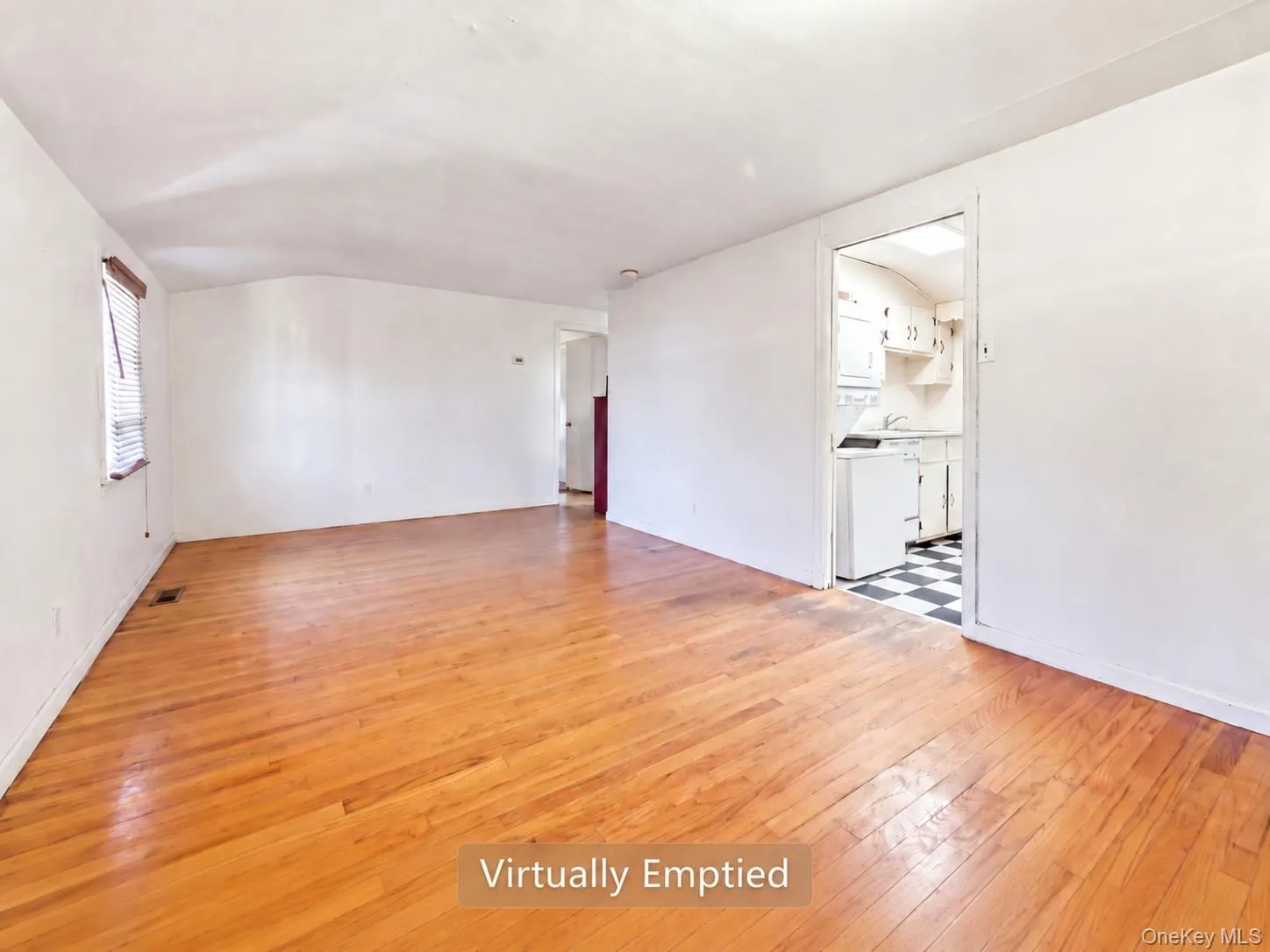 Living room virtually emptied Living room virtually emptied