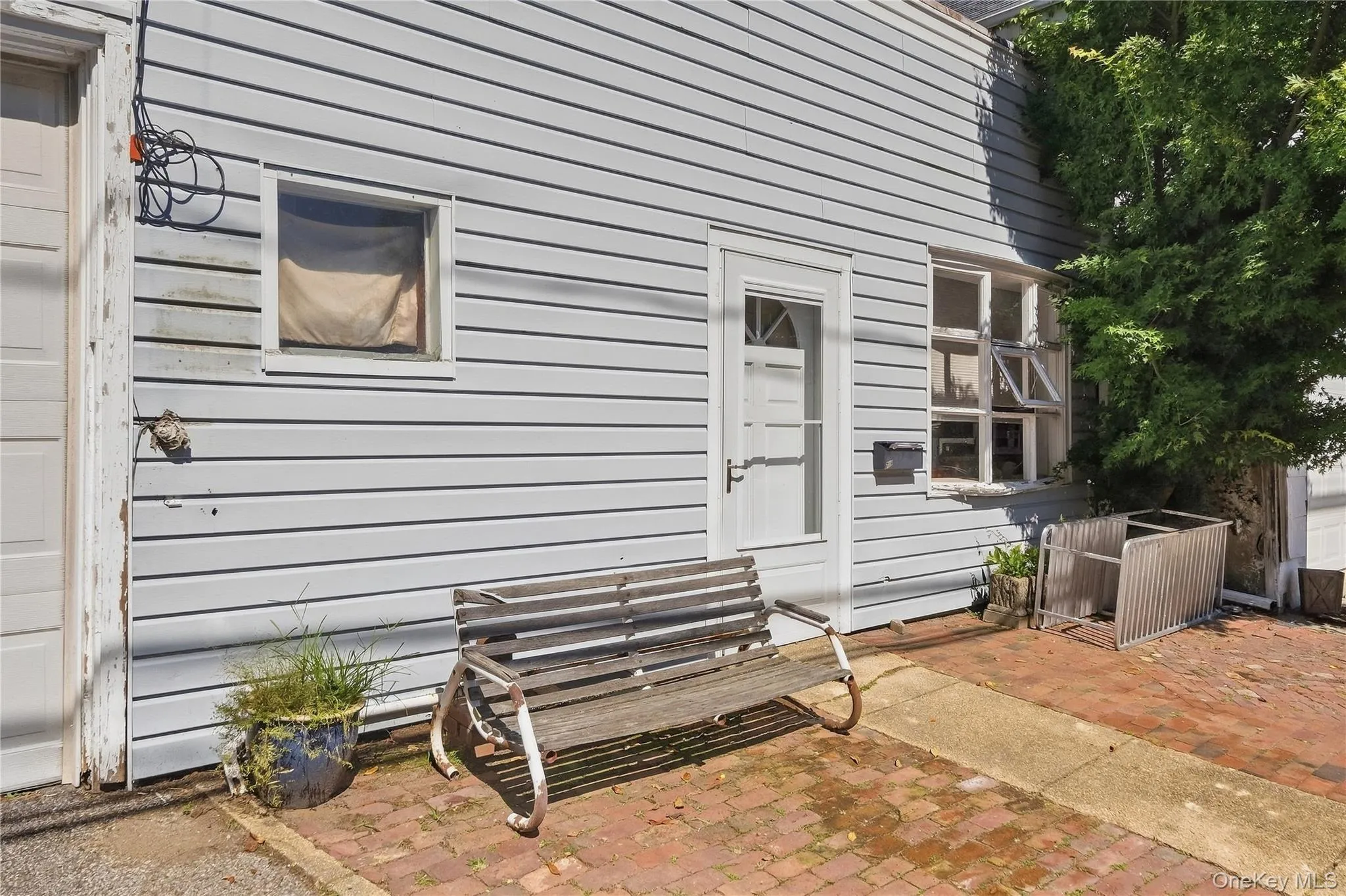 70 14th Avenue, Oyster Bay, NY, 1 Bedroom Bedrooms, 8 Rooms Rooms,2 BathroomsBathrooms,Residential,For Rent,14th,0,1054858 70 14th Avenue, Oyster Bay, NY, 1 Bedroom Bedrooms, 8 Rooms Rooms,2 BathroomsBathrooms,Residential,For Rent,14th,0,1054858